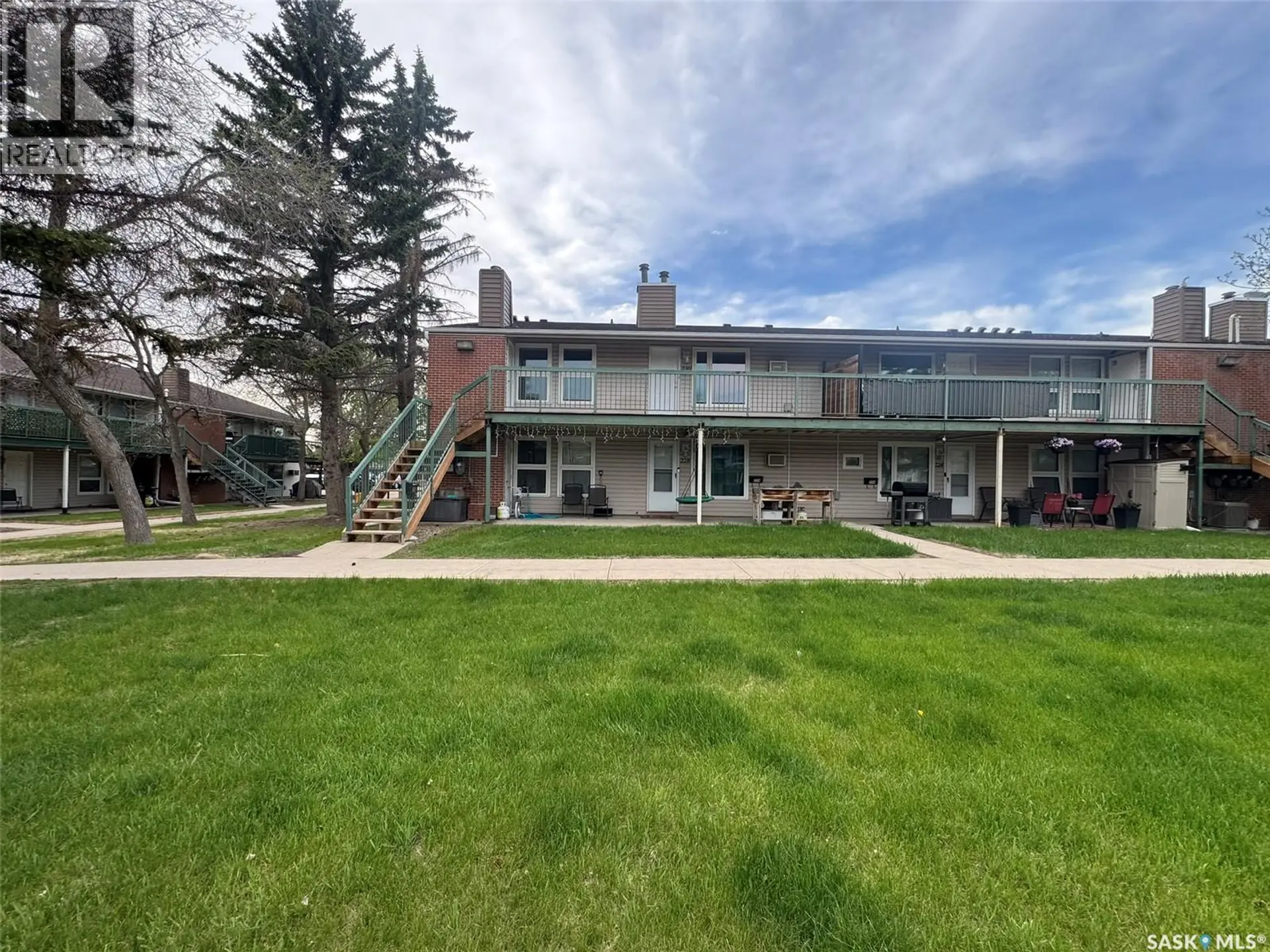 Property at #230 Gore PLACE, Regina, SK