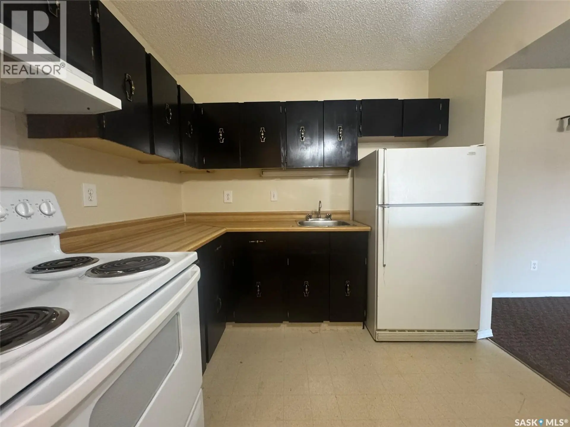 #230 Gore PLACE - Image 8