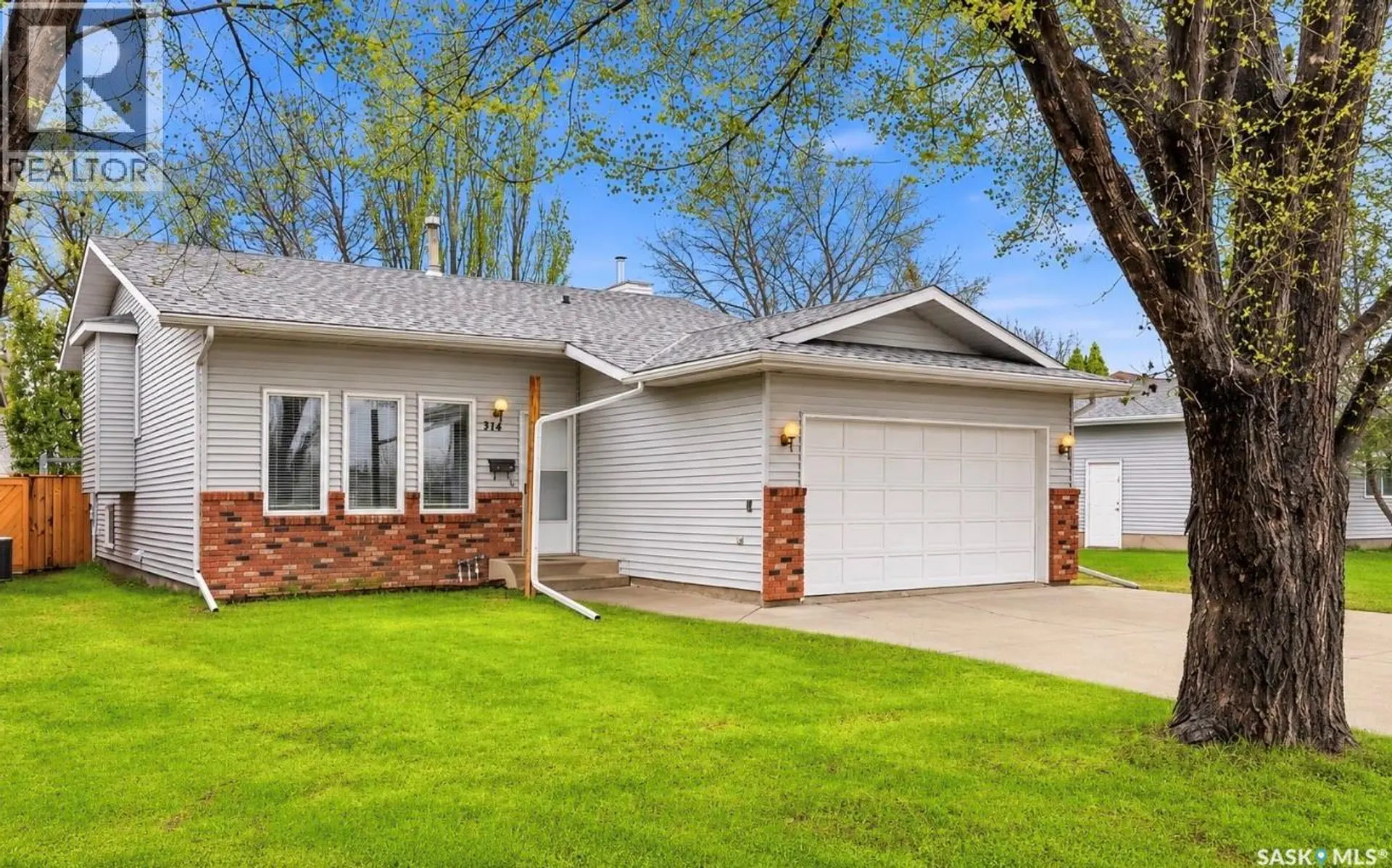 Property at 314 Waterbury ROAD, Saskatoon, SK