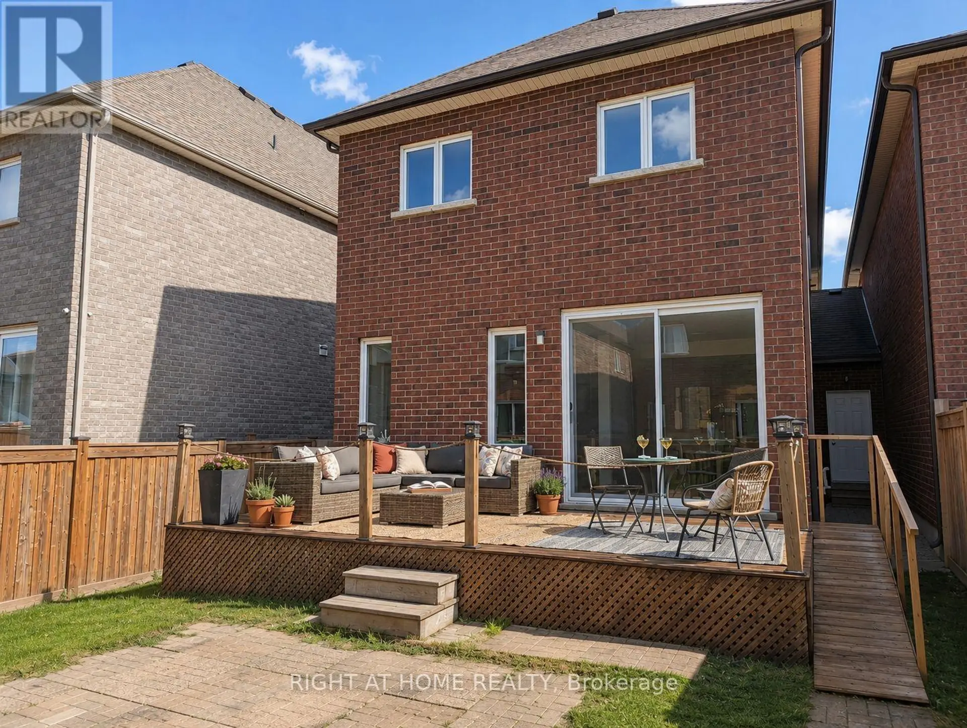 52 HOLT DRIVE - Image 18