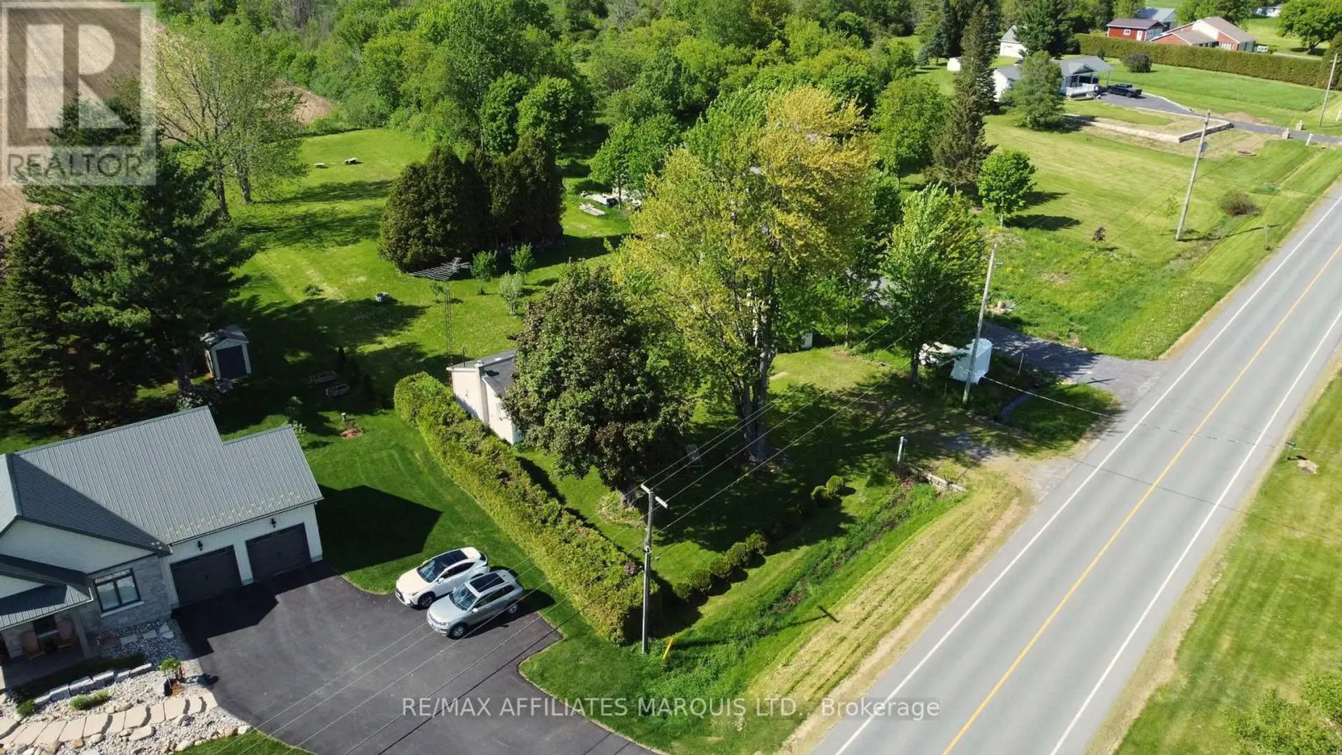 11481 LAKESHORE DRIVE - Image 6