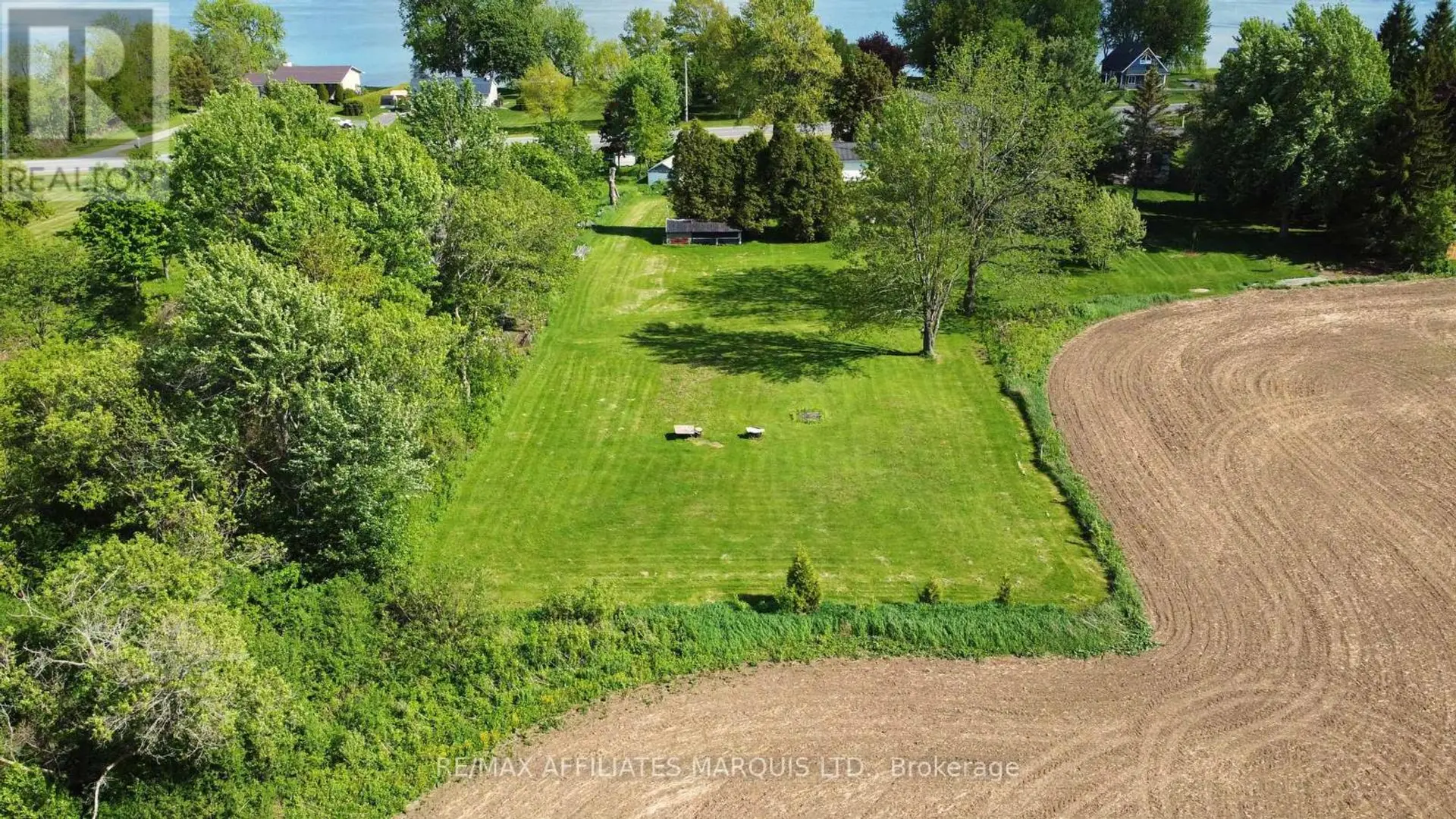 11481 LAKESHORE DRIVE - Image 8