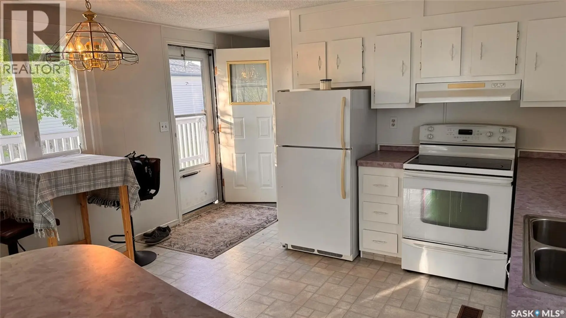 337 Hawkes STREET - Image 8