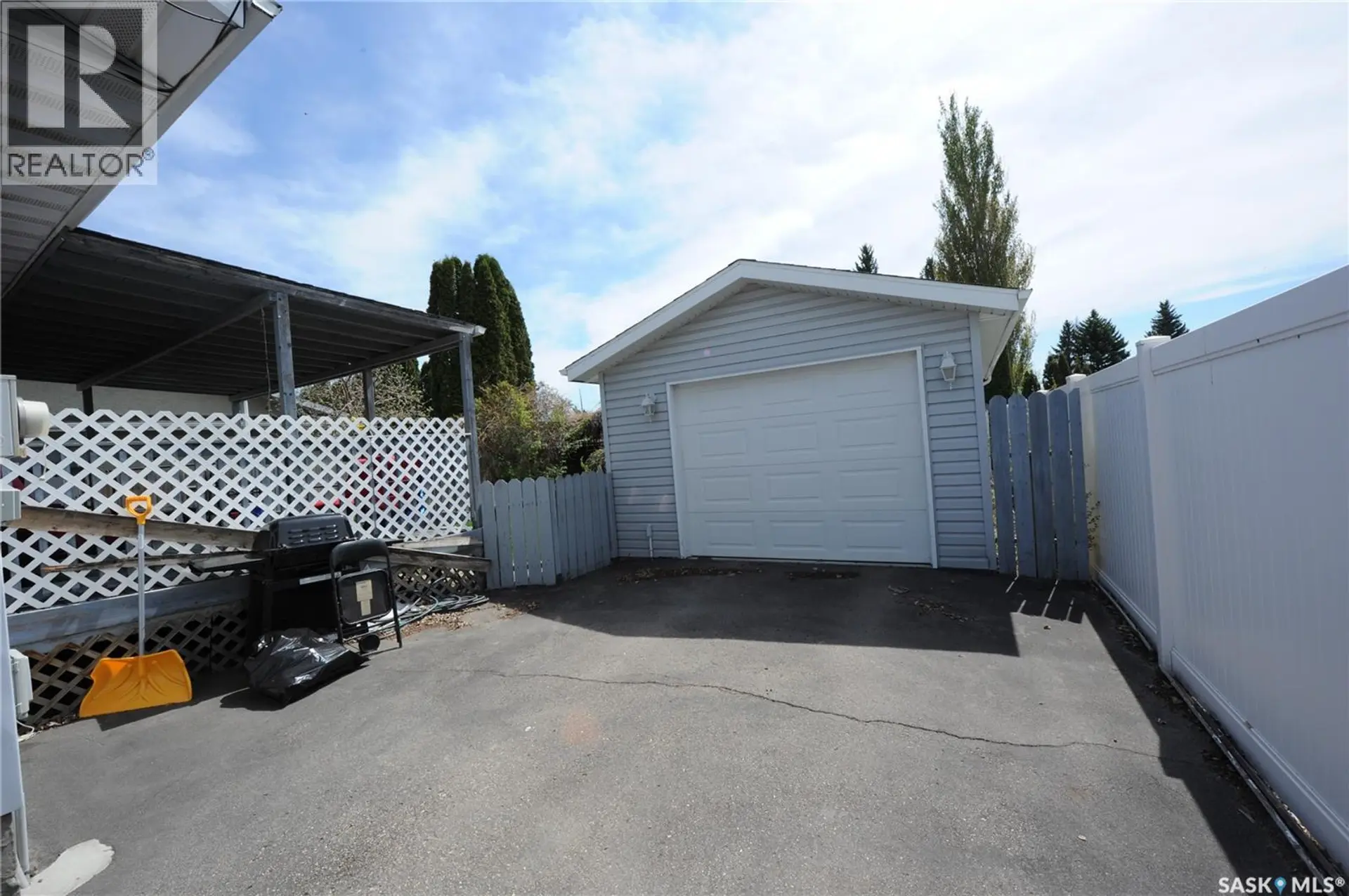 571 Pendygrasse ROAD - Image 2
