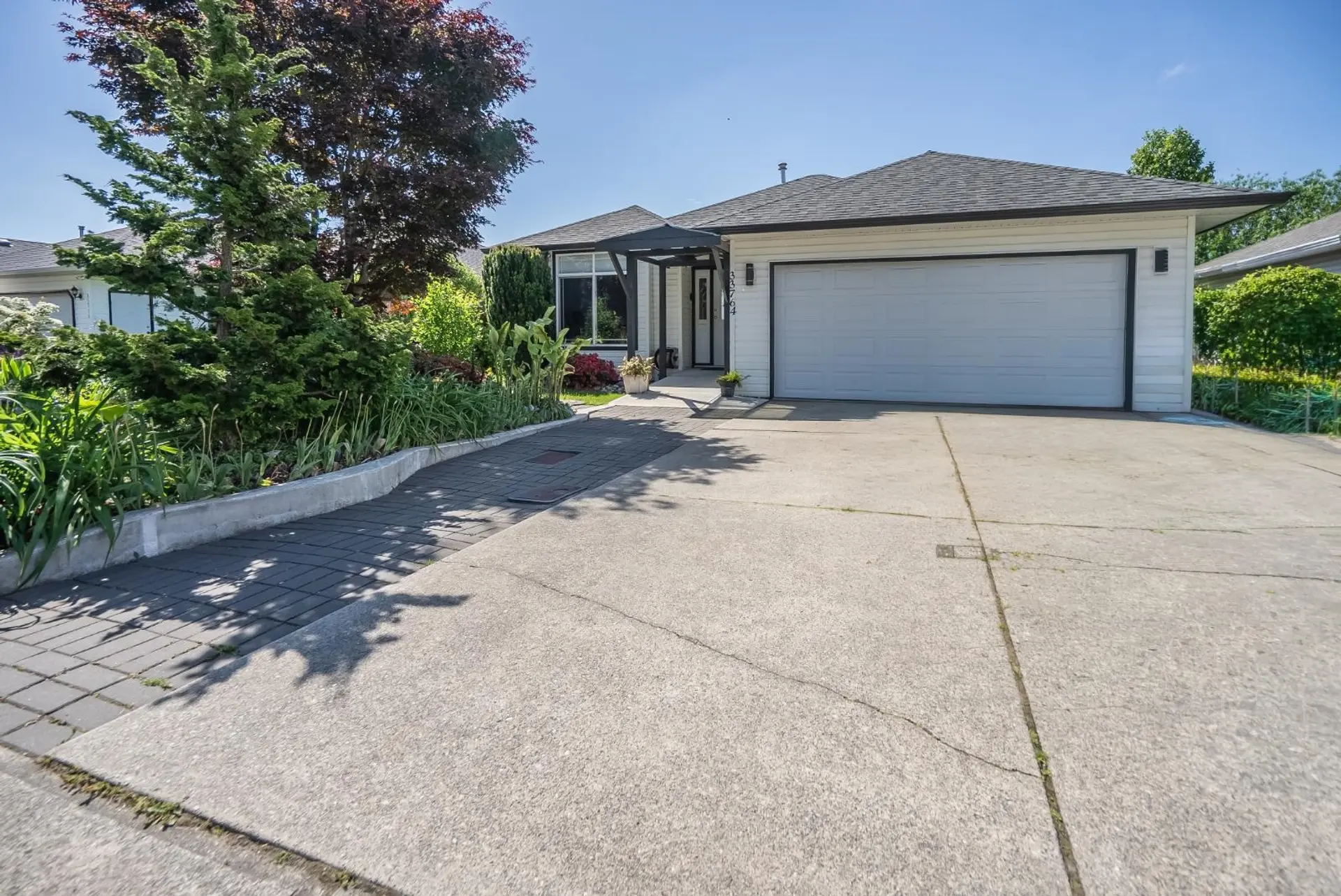 Property at 33764 Blueberry Drive, Mission, BC