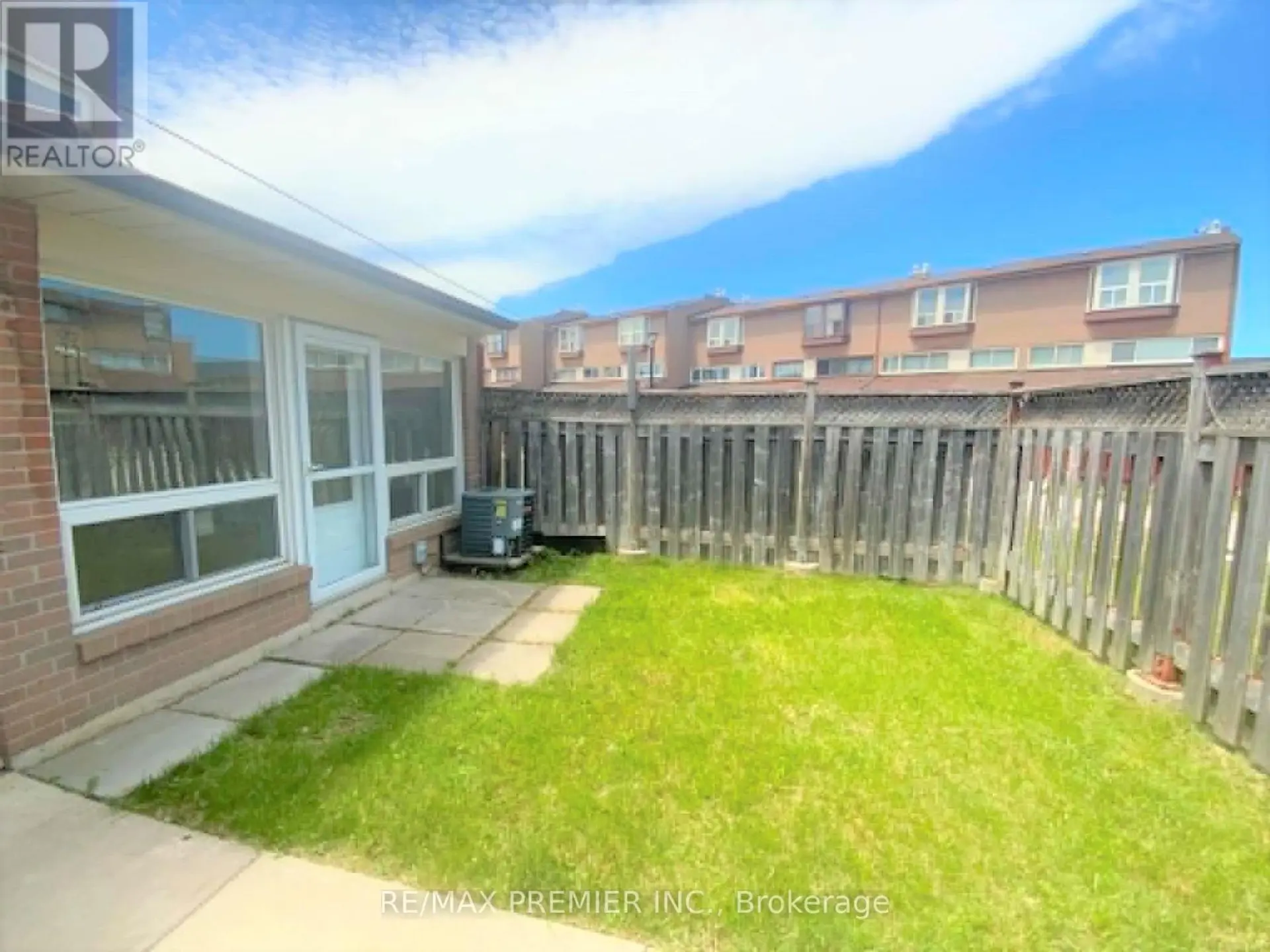 #82 248 JOHN GARLAND BOULEVARD - Image 3