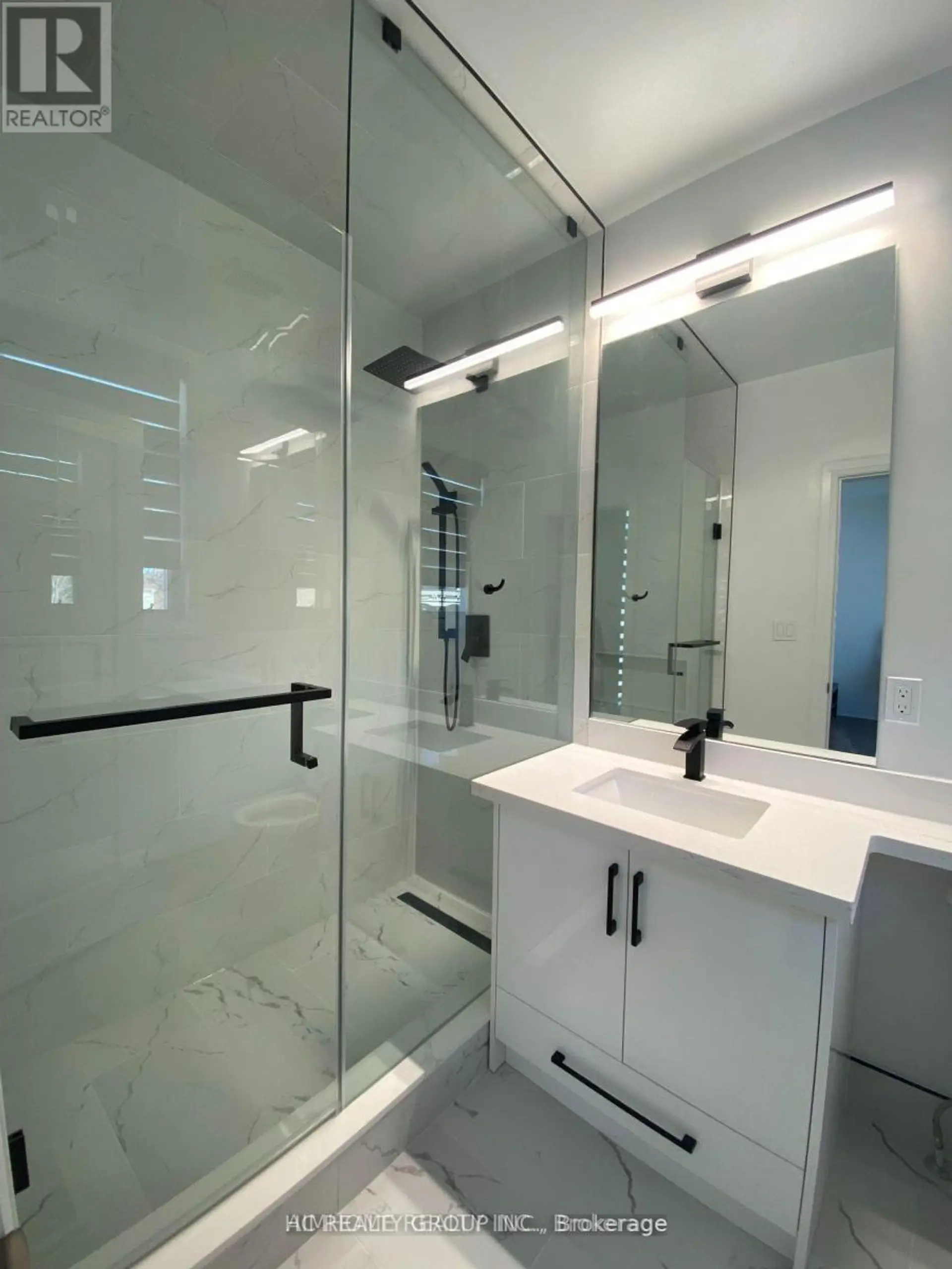 2130 ROYAL GALA CIRCLE - Image 7