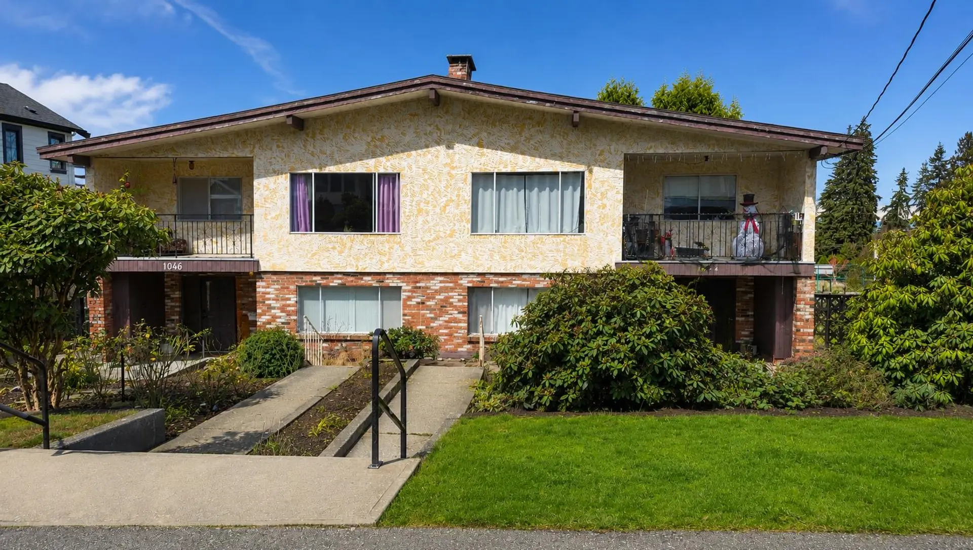 1044-1046 Madore Avenue - Image 3