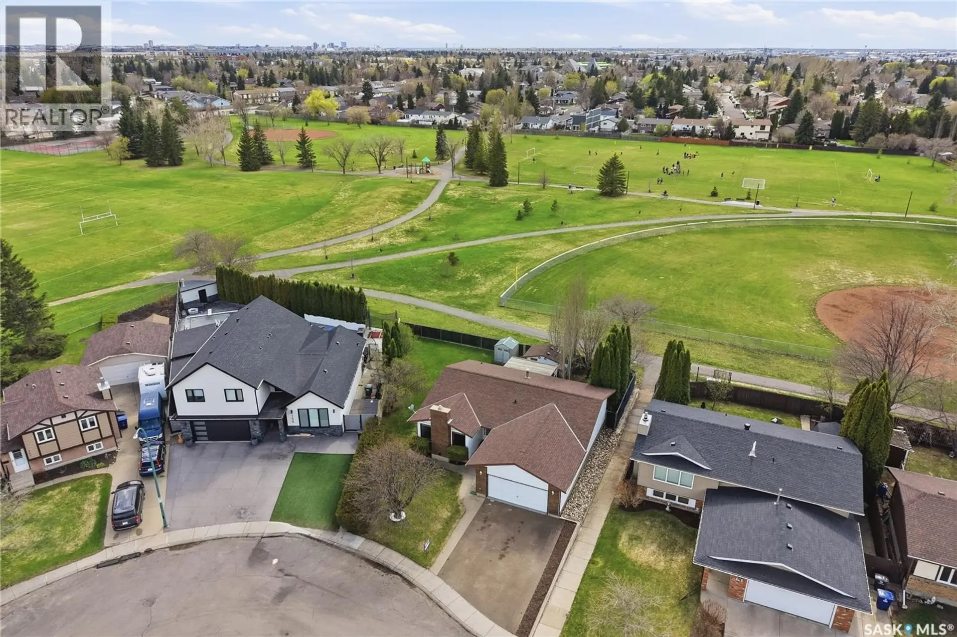 Property at 155 J.J. Thiessen CRESCENT, Saskatoon, SK