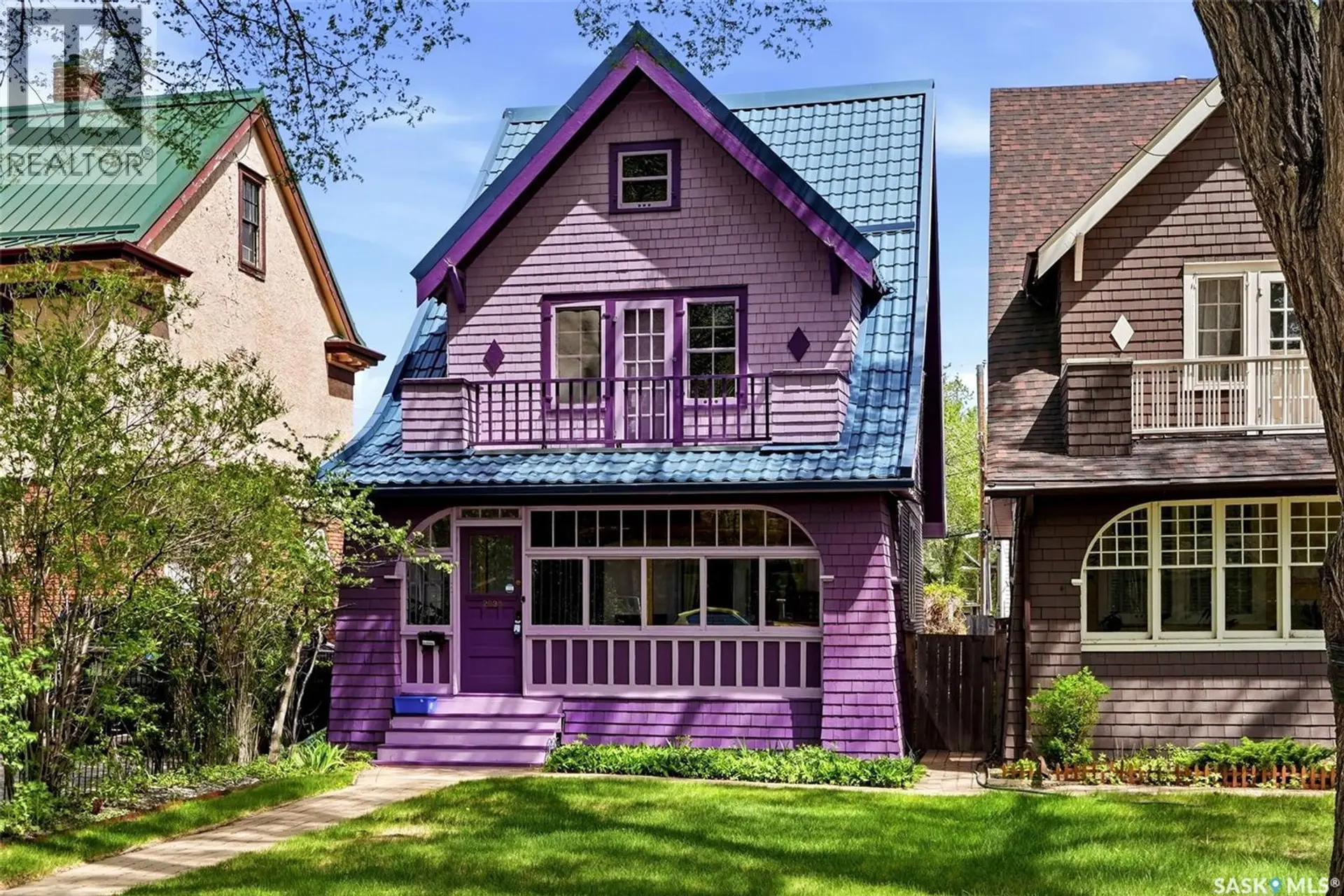 Property at 2035 Robinson STREET, Regina, SK