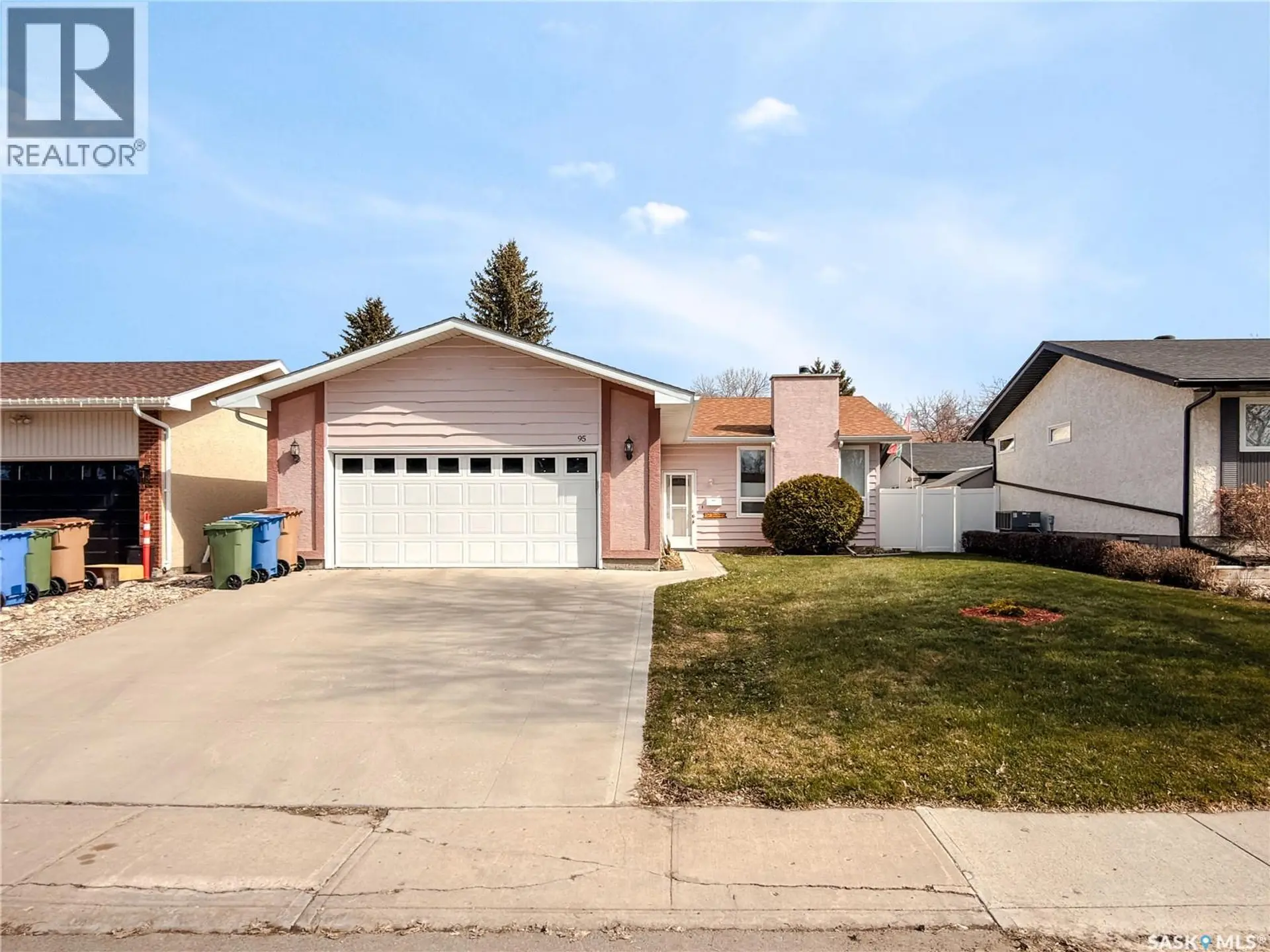 Property at 95 Pappas CRESCENT, Regina, SK