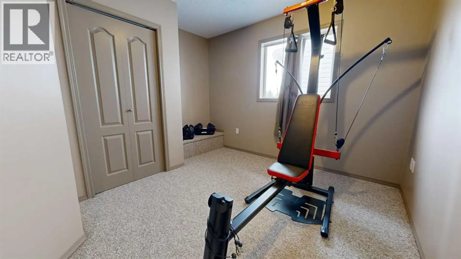 6322 88A Street - Image 12