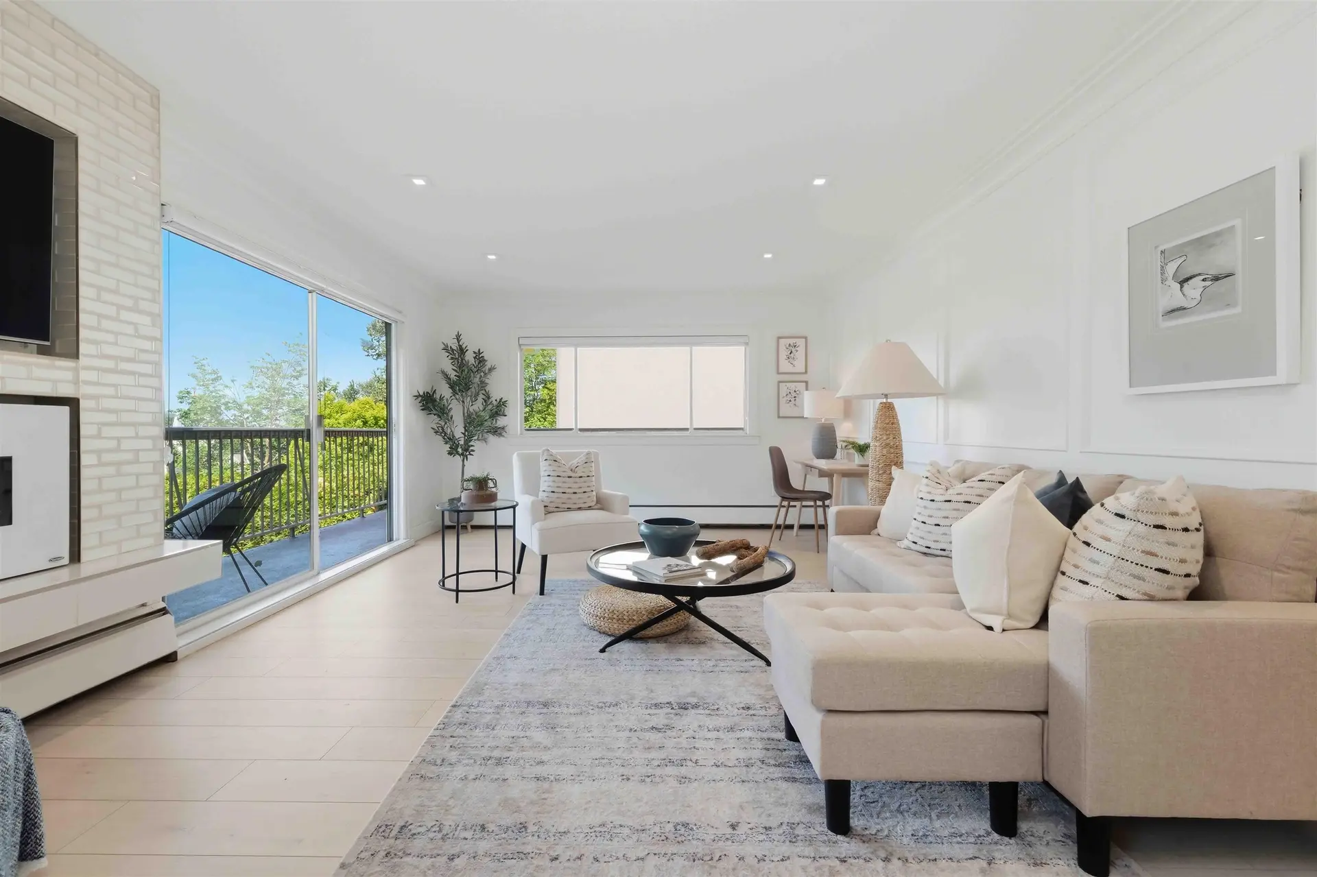 Property at #101 330 W 2nd Street, North Vancouver, BC