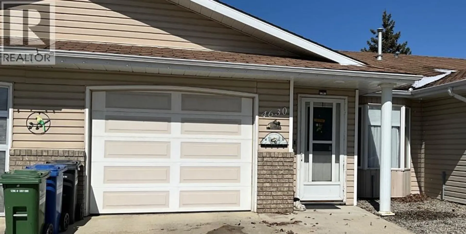 4630 42 StreetCrescent - Image 1