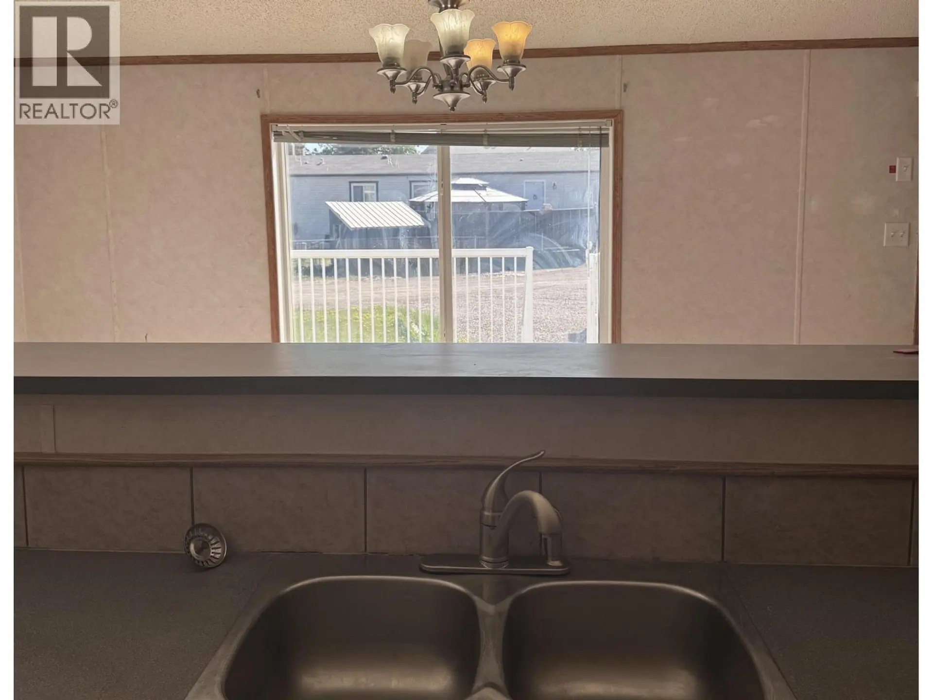 10223 W PINE AVENUE - Image 4