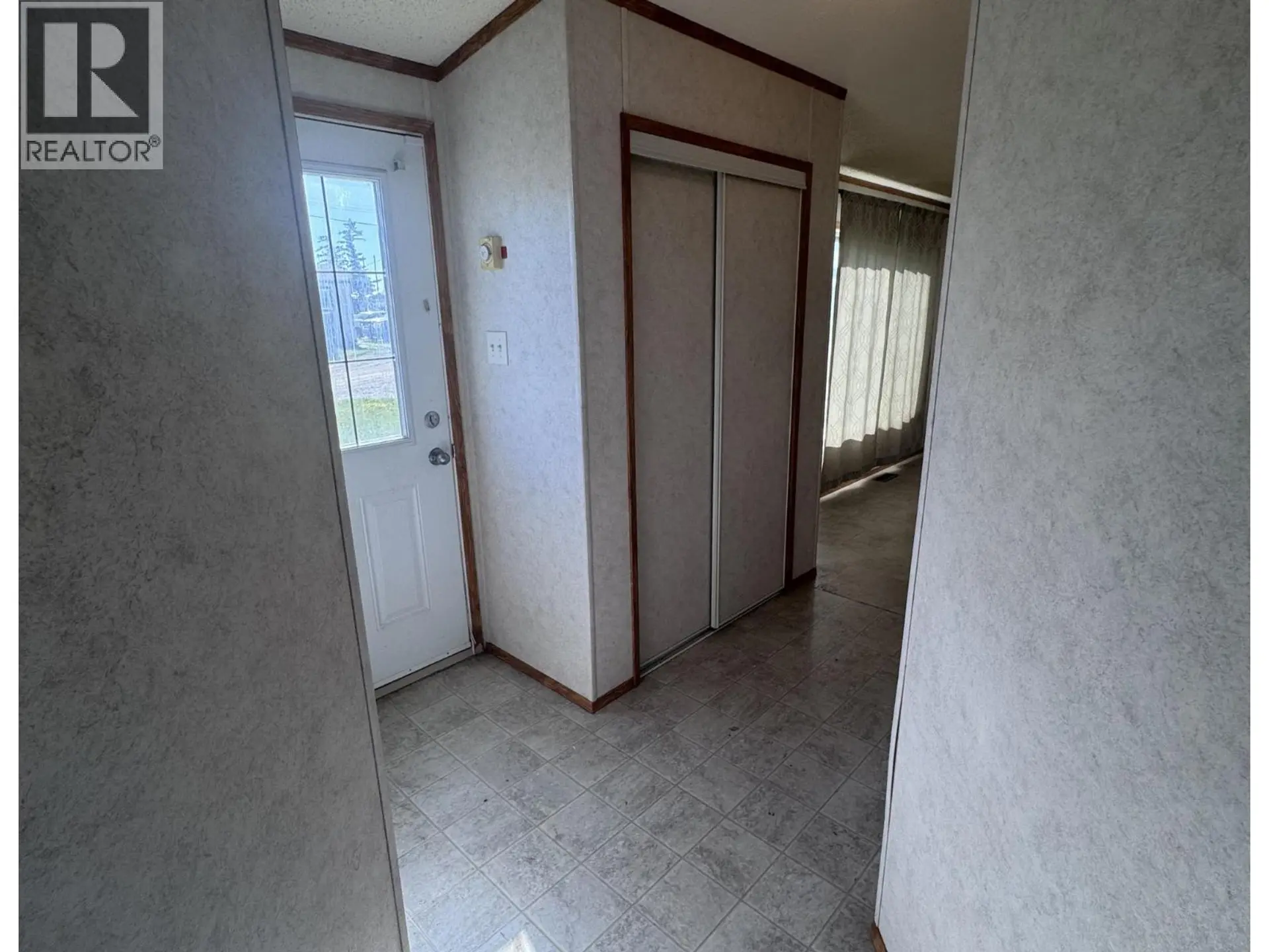 10223 W PINE AVENUE - Image 8