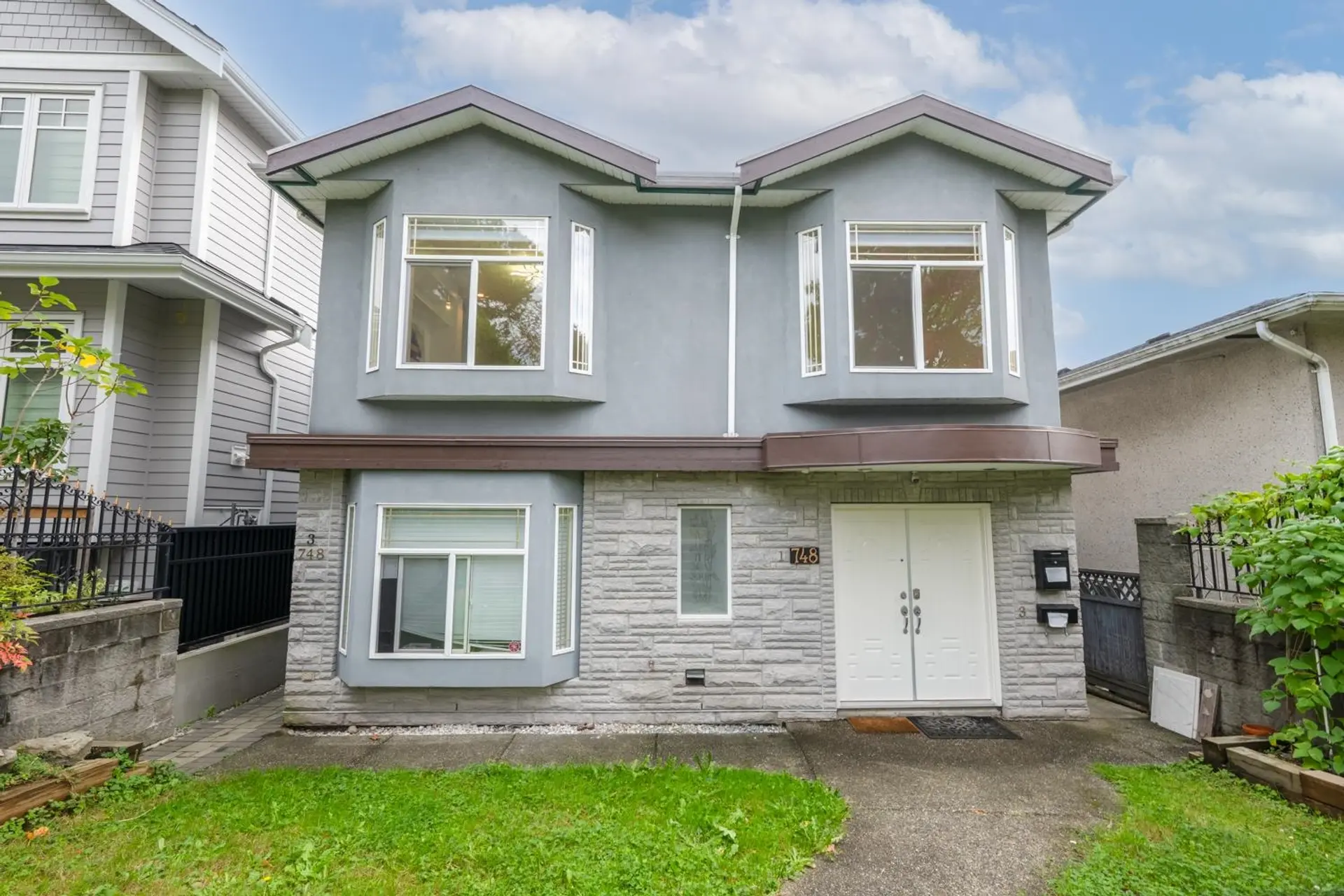Property at 748 E 62nd Avenue, Vancouver, BC