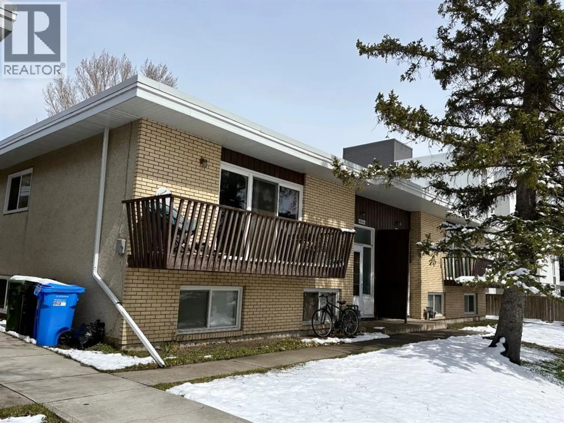 Property at 4828 Varsity Drive NW, Calgary, AB