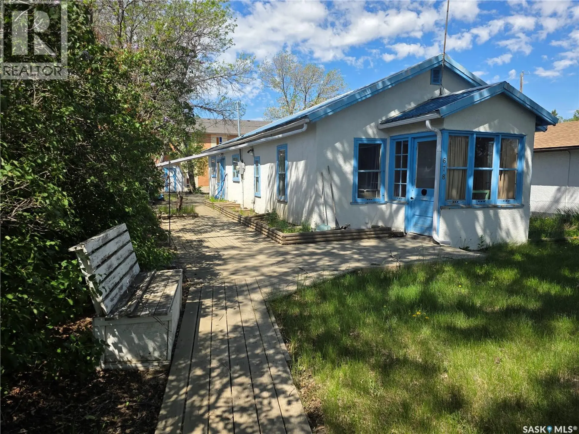 Property at 678 1st AVENUE NE, Swift Current, SK