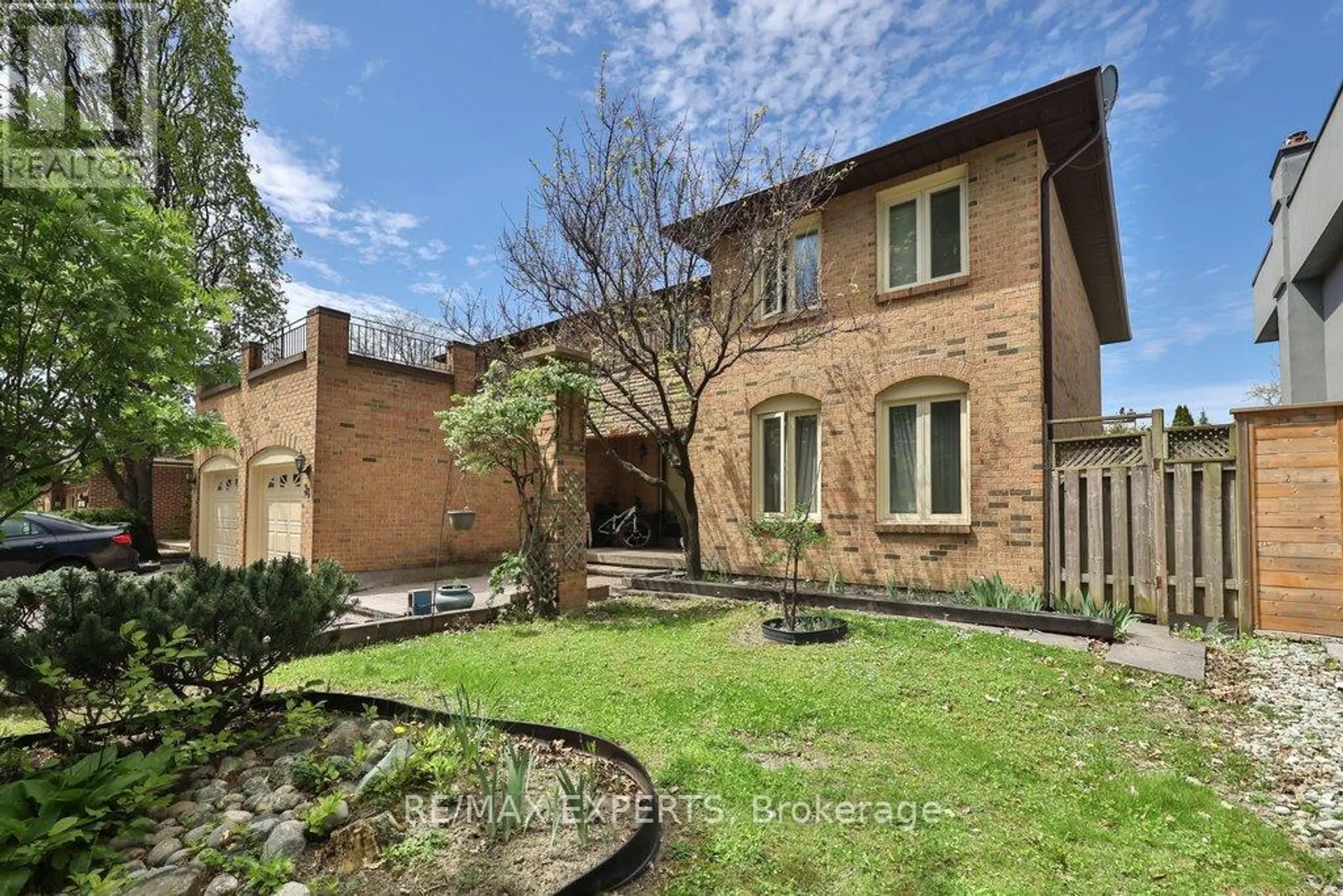38 COLTON CRESCENT S - Image 2