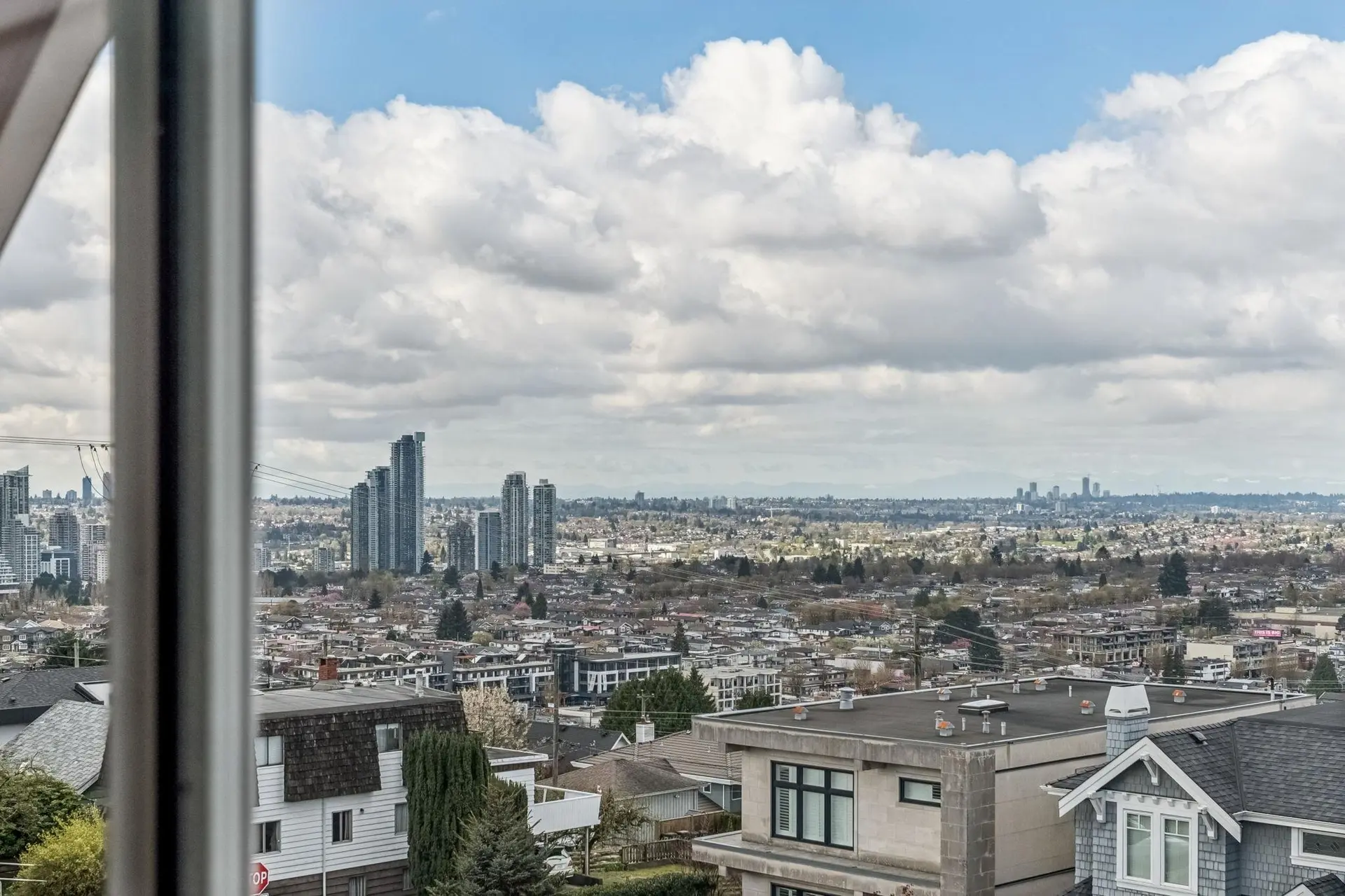 Property at 16 N Hythe Avenue, Burnaby, BC
