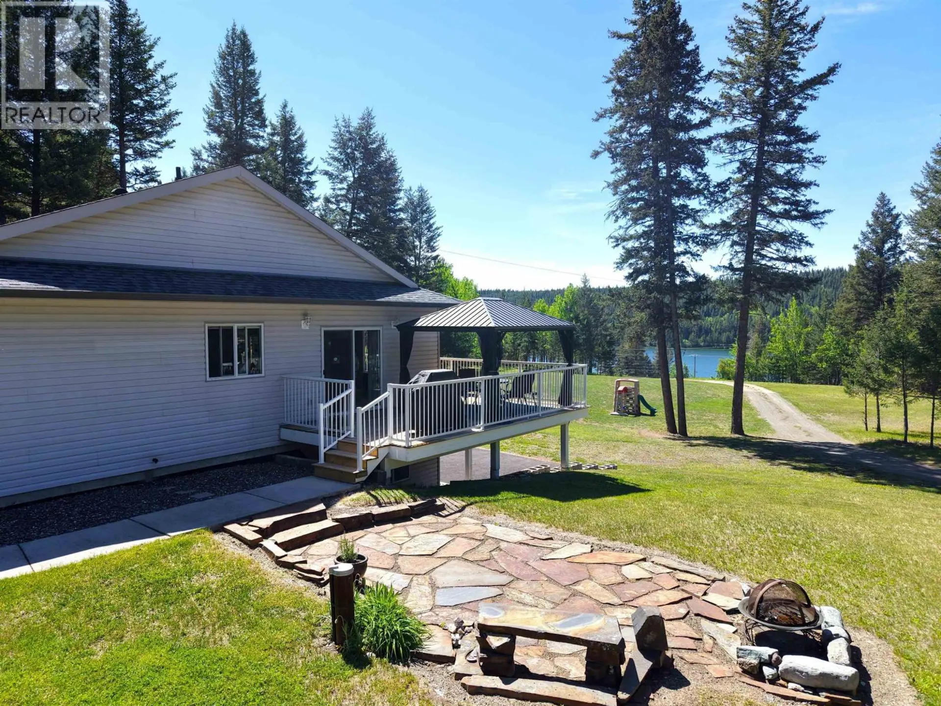 Property at 3629 S CARIBOO 97 HIGHWAY, Lac La Hache, BC