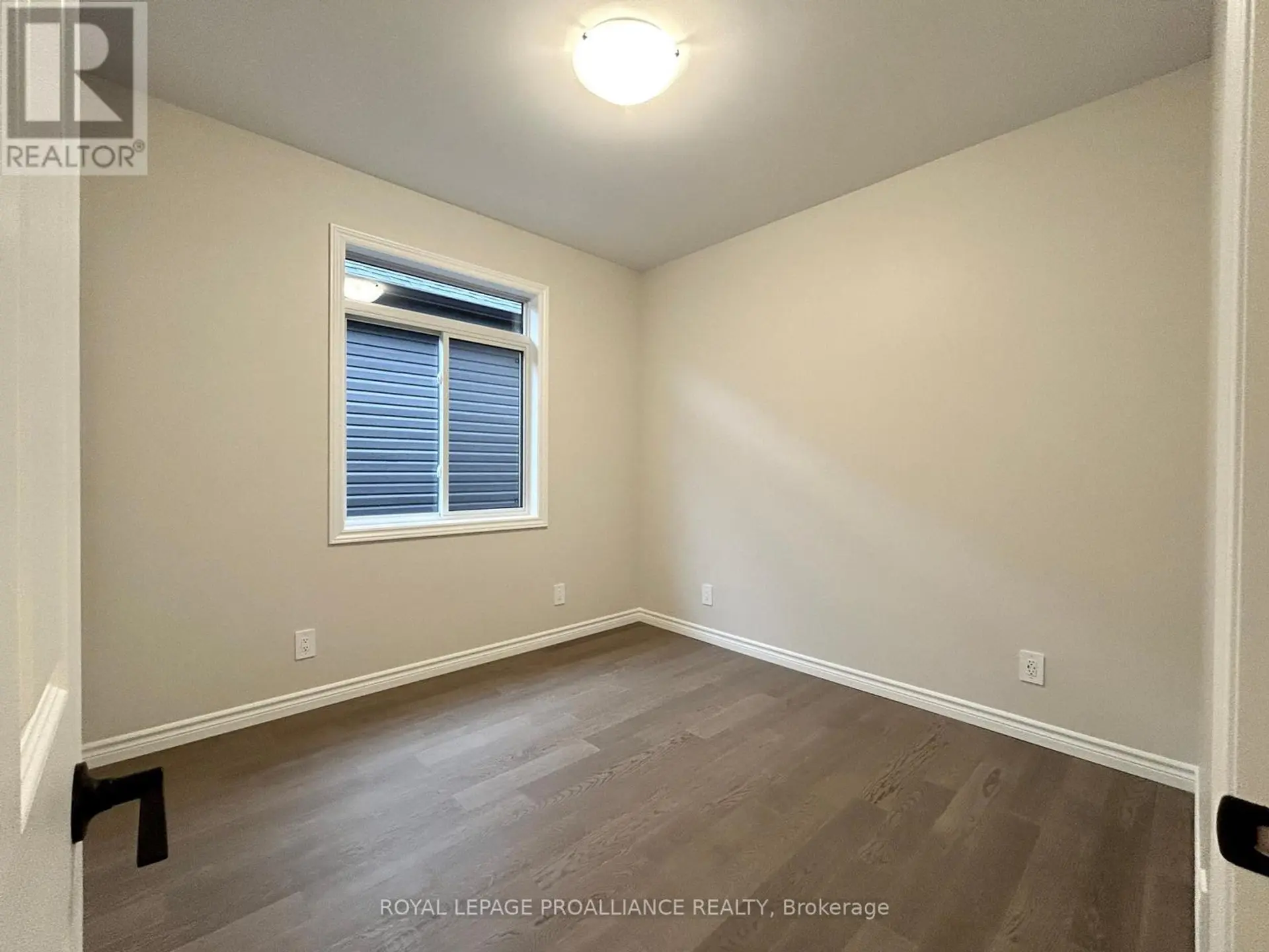 83 ATHABASKA DRIVE - Image 7