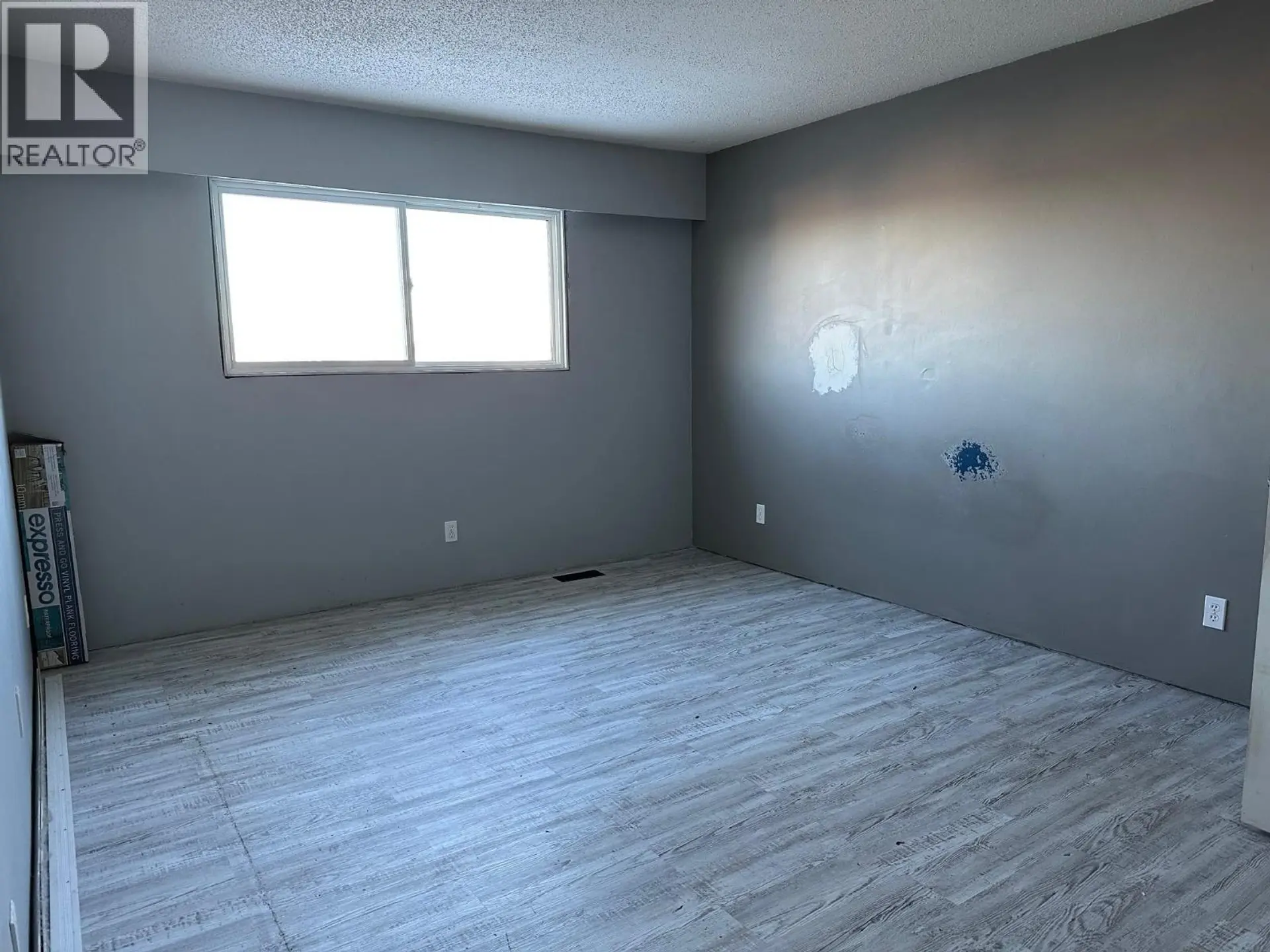 11308 89A STREET - Image 12