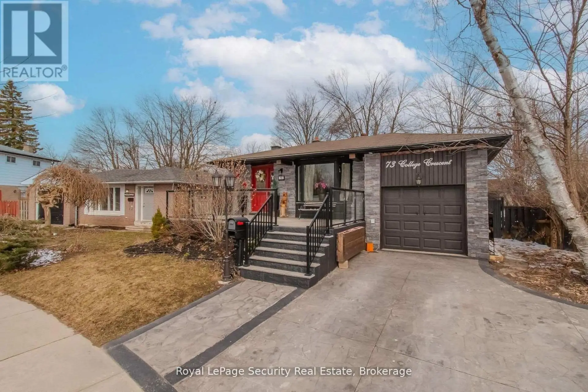 Property at 73 COLLEGE CRESCENT, Barrie, ON