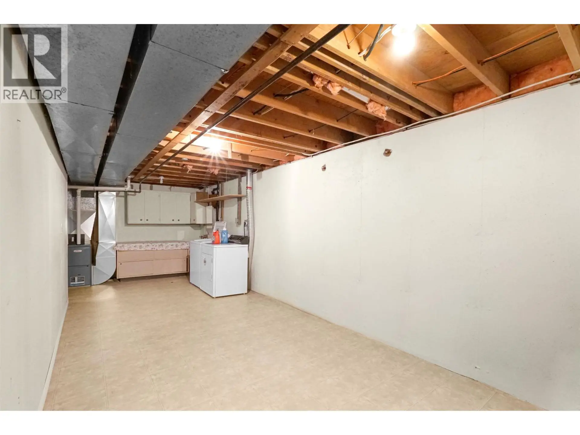 33 CLIFFORD STREET - Image 17