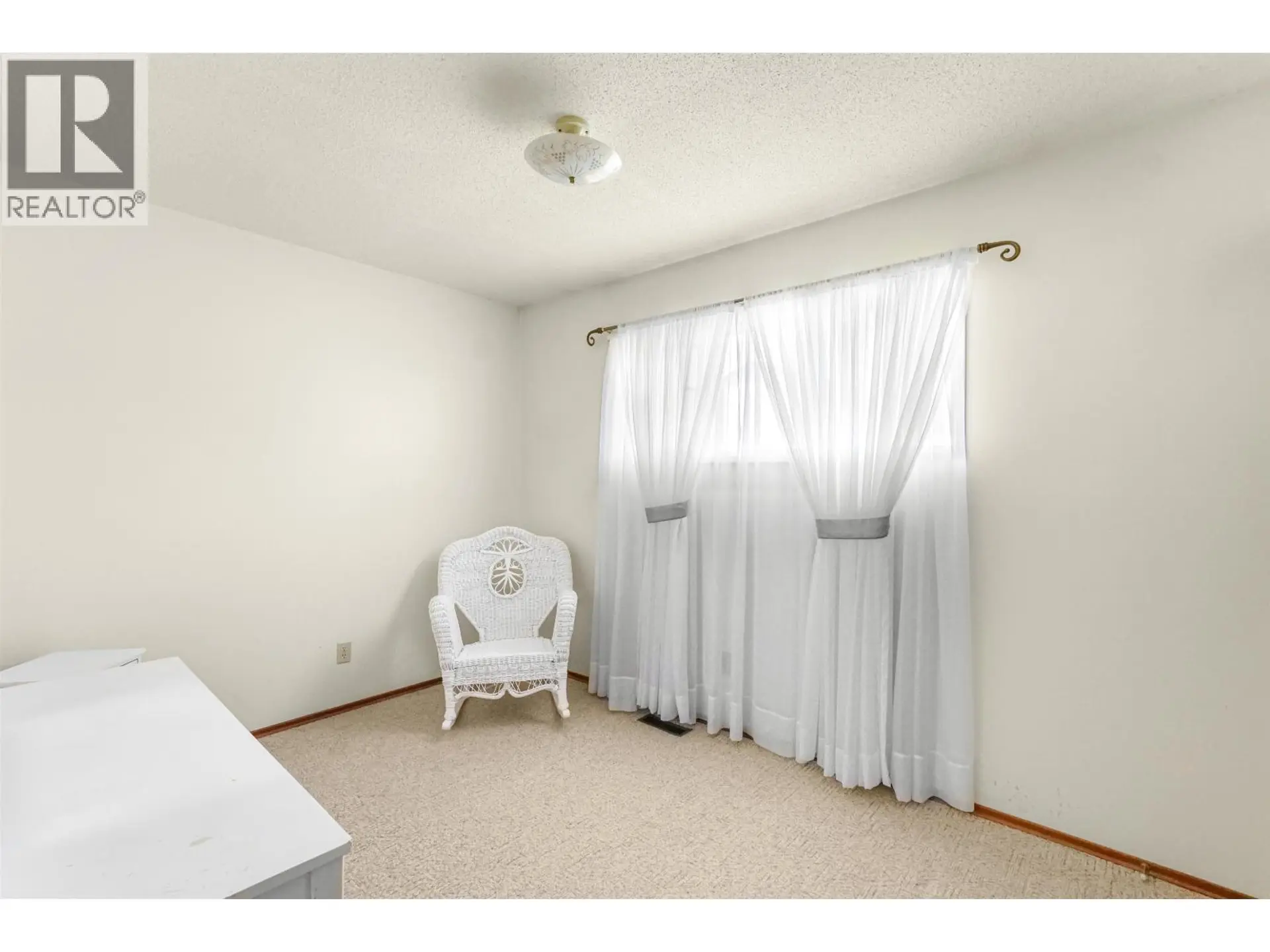 33 CLIFFORD STREET - Image 7
