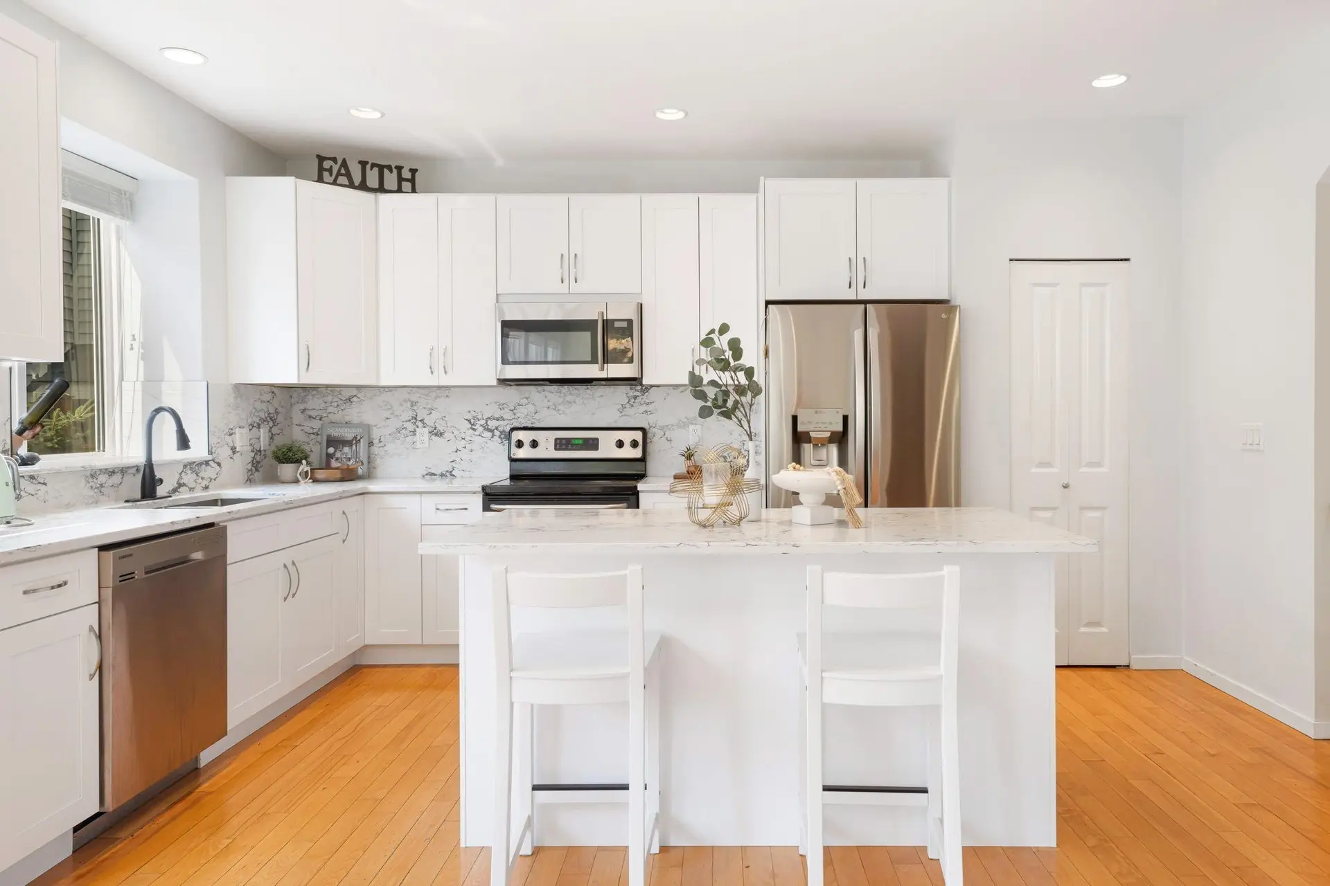 Property at 513 Forest Parkway, Port Moody, BC