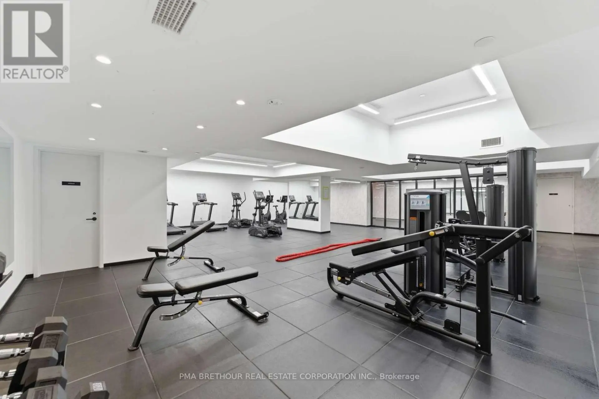 #1812 1035 SOUTHDOWN ROAD - Image 7