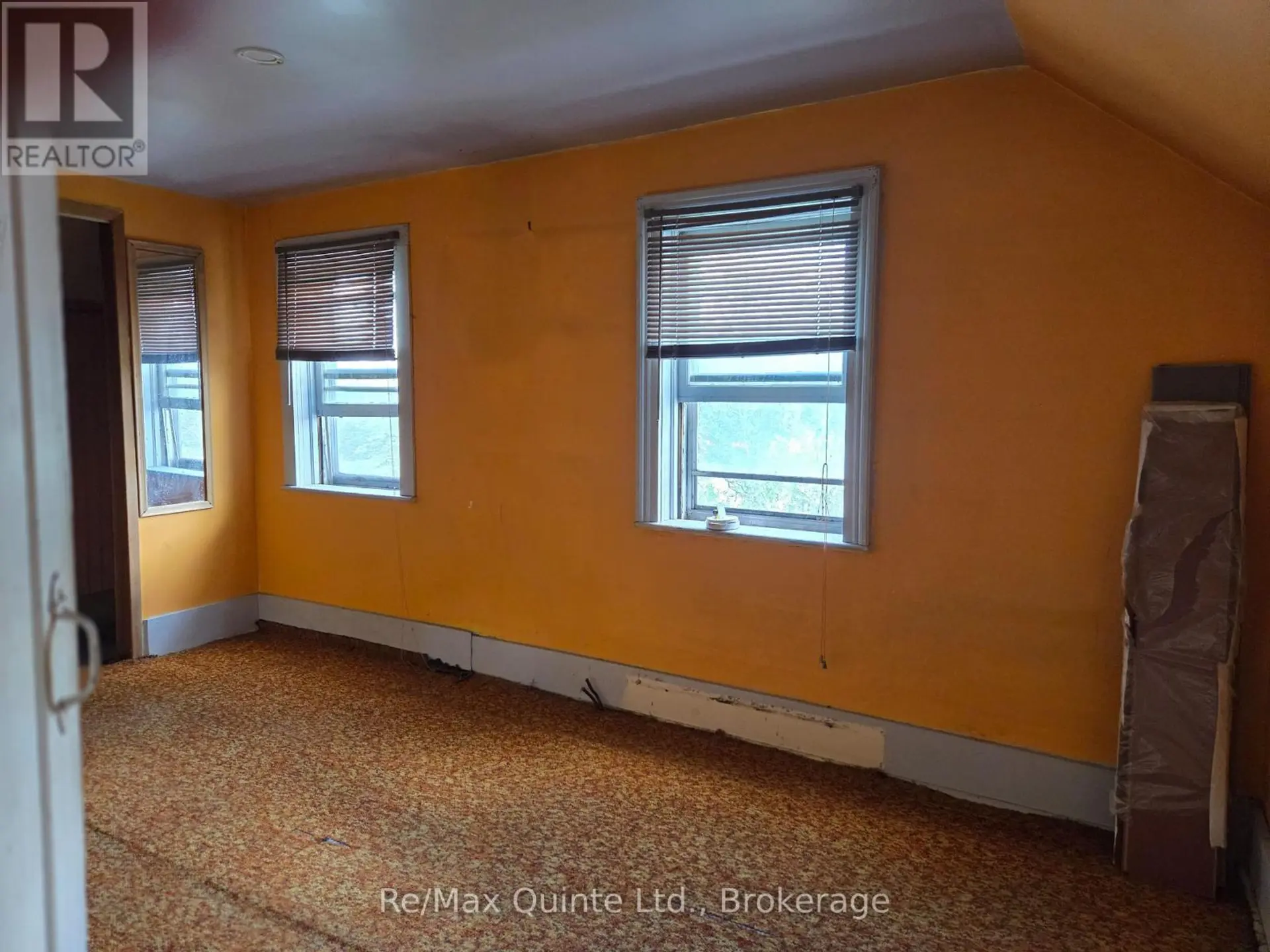 6 THOMAS STREET - Image 12