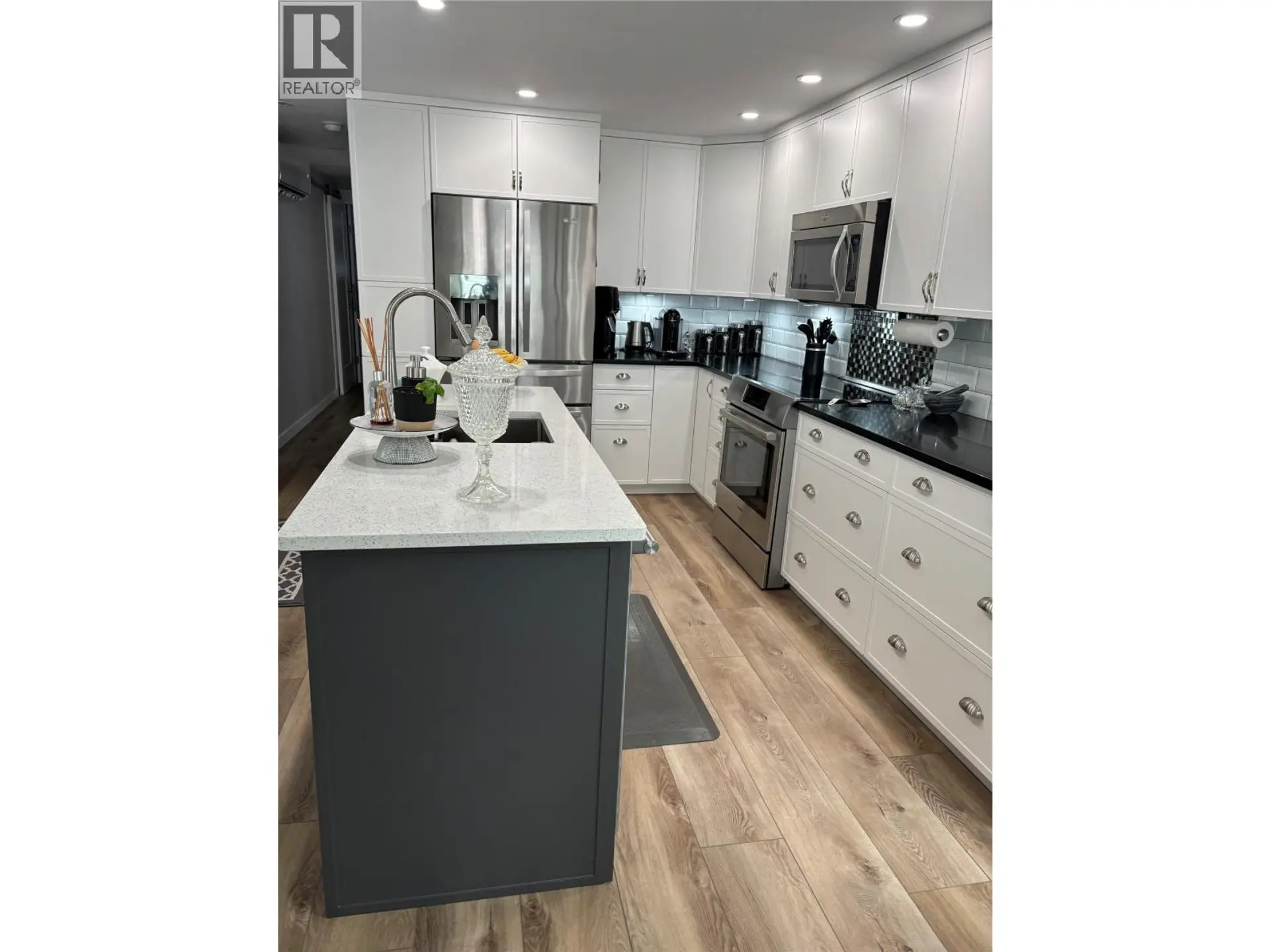 #53 8712 Steuart Street - Image 4