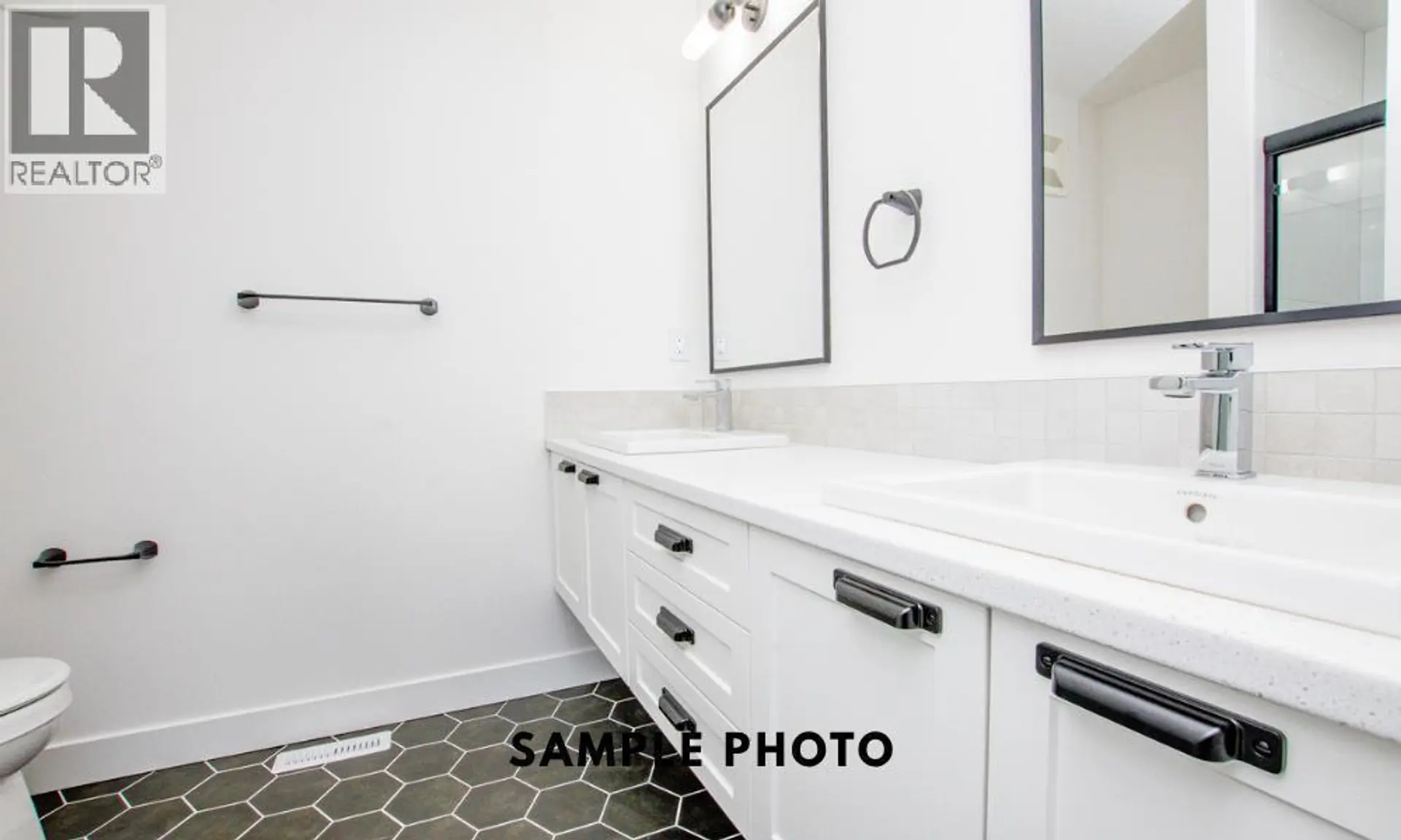 10518 131 Avenue - Image 17