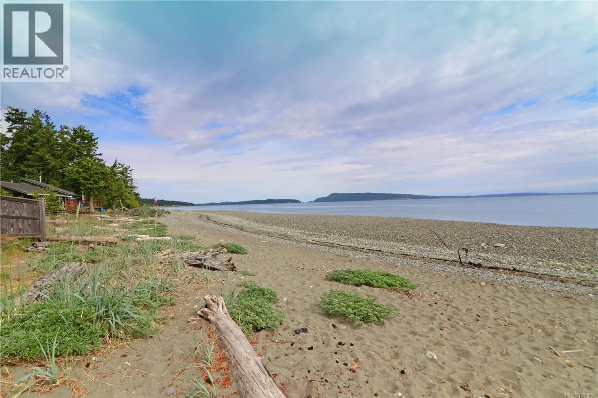 3881 Charlton Dr - Image 8