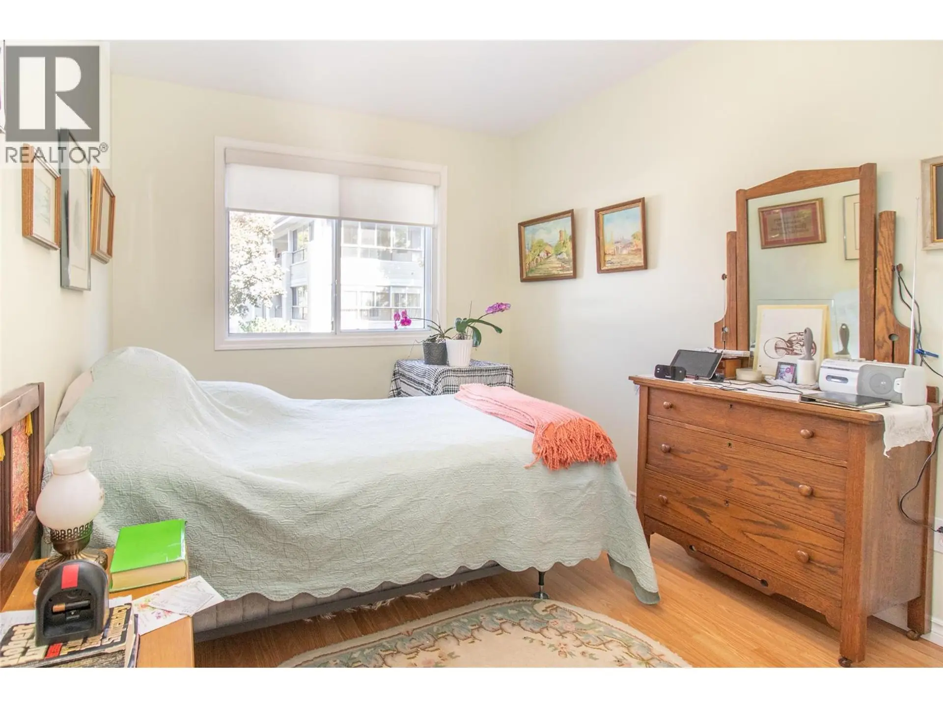 #103 920 Glenwood Avenue - Image 12