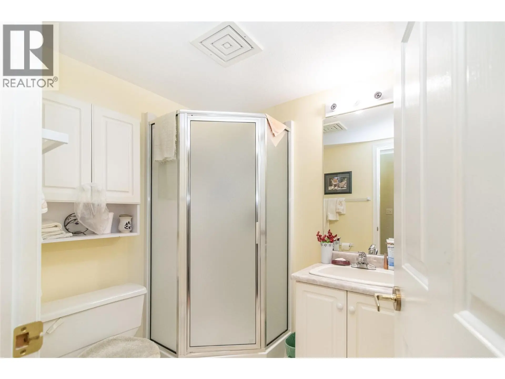 #103 920 Glenwood Avenue - Image 13
