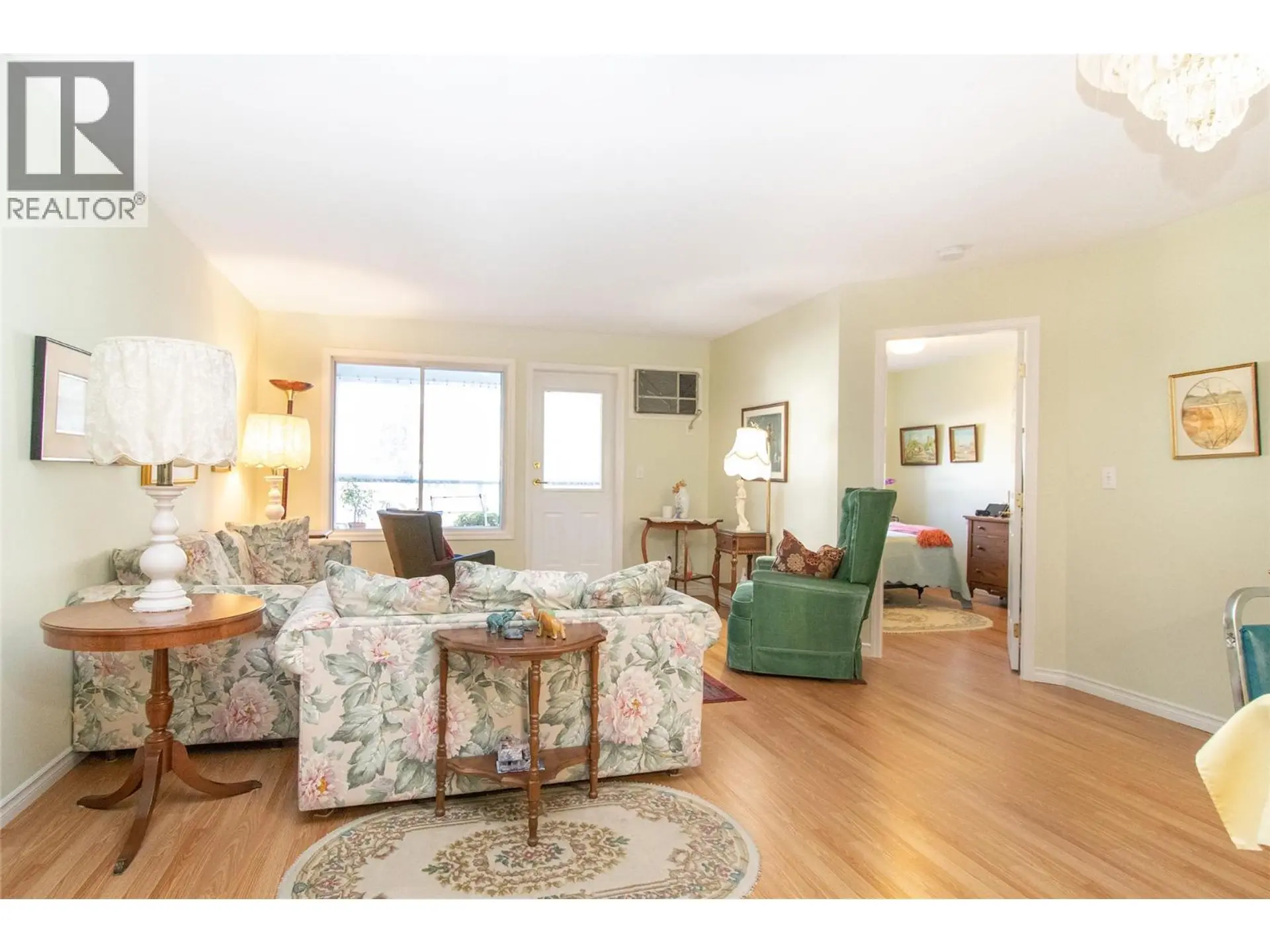 #103 920 Glenwood Avenue - Image 7