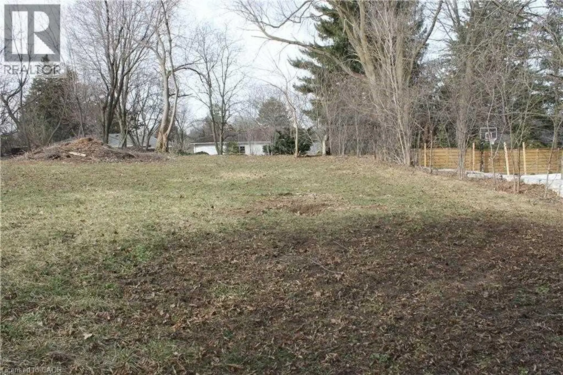 50 EAST Crescent - Image 5