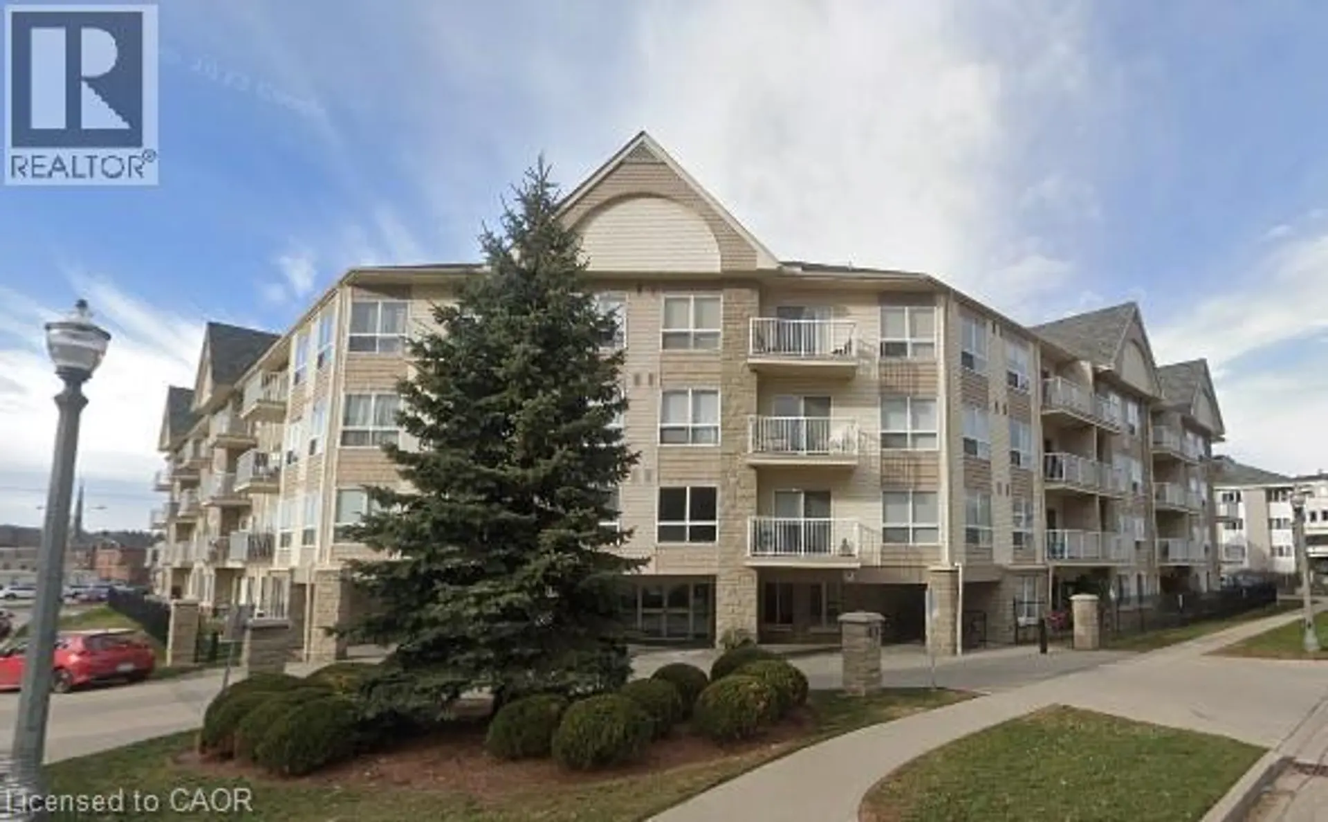 #418 8 HARRIS Street - Image 1