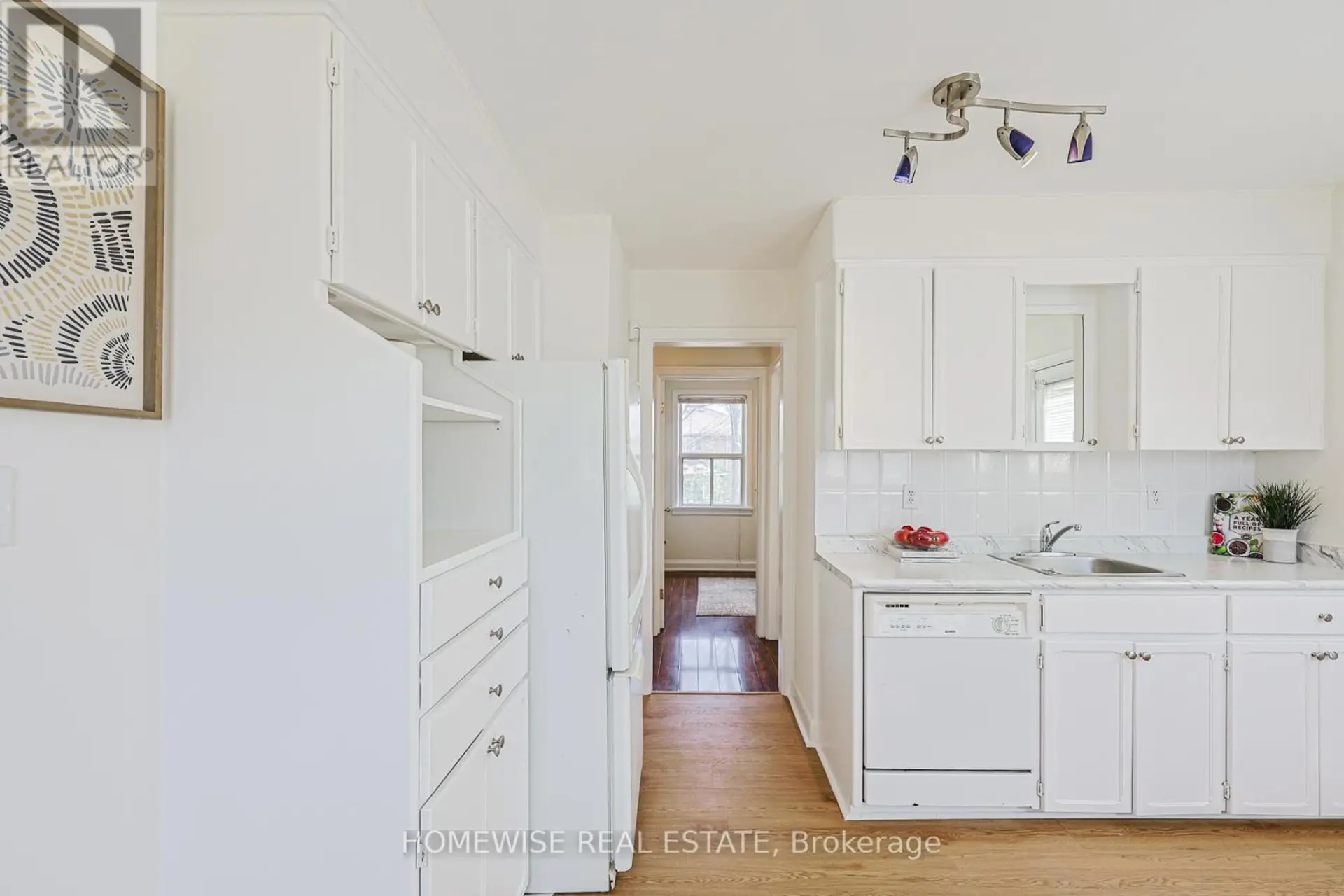 159 ALFRED AVENUE - Image 3