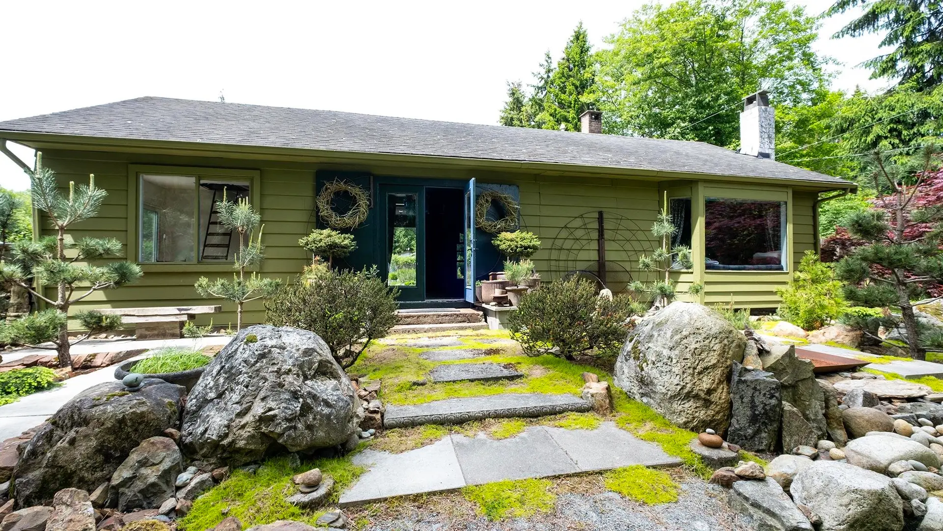 Property at 577 Pratt Road, Gibsons, BC