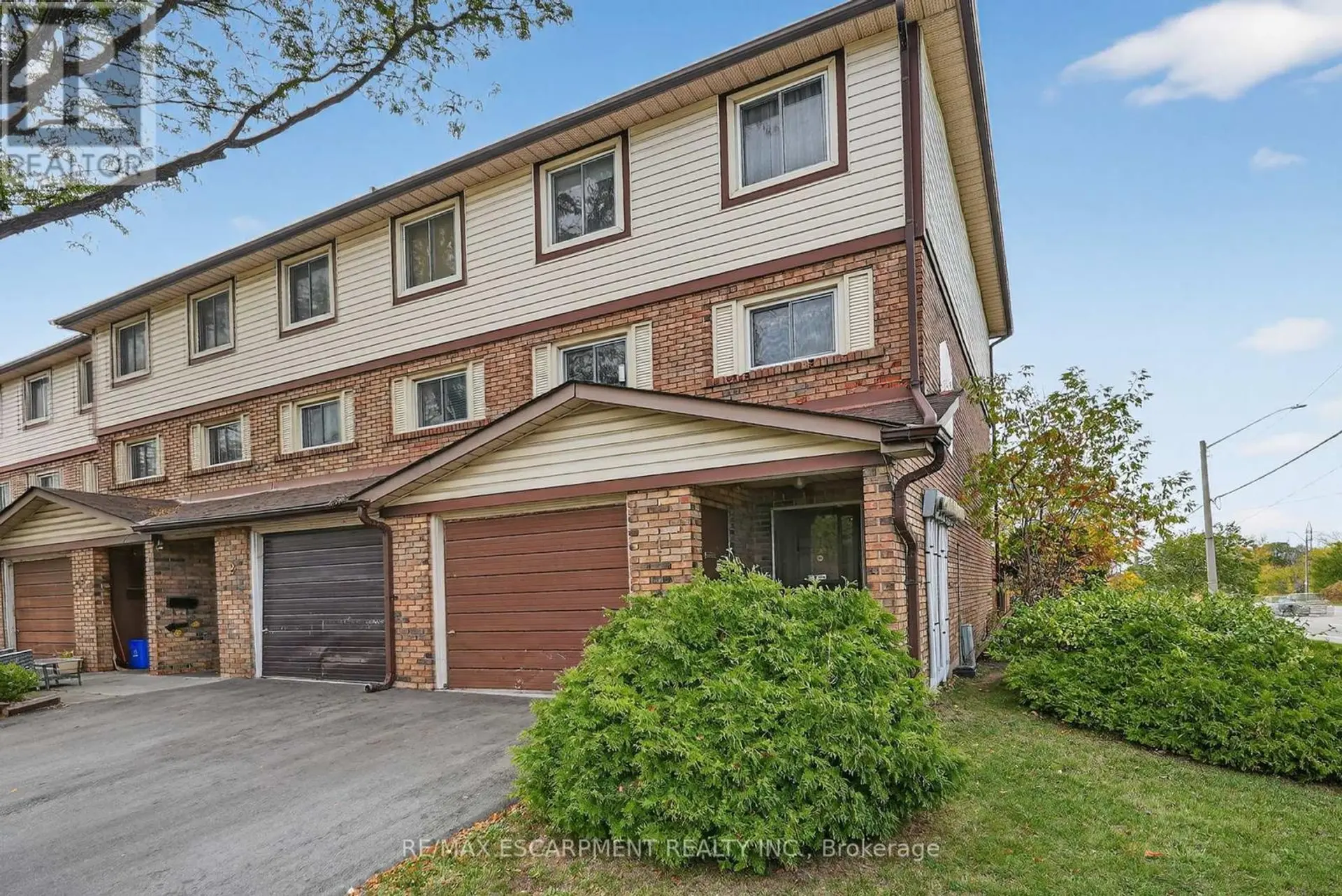 Property at #1 34 BOW VALLEY DRIVE, Hamilton, ON