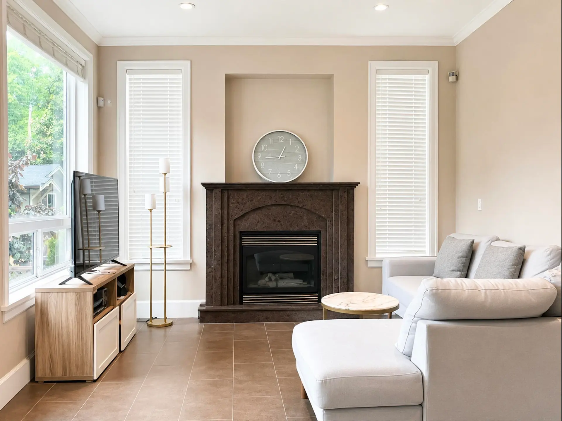4467 Blenheim Street - Image 7