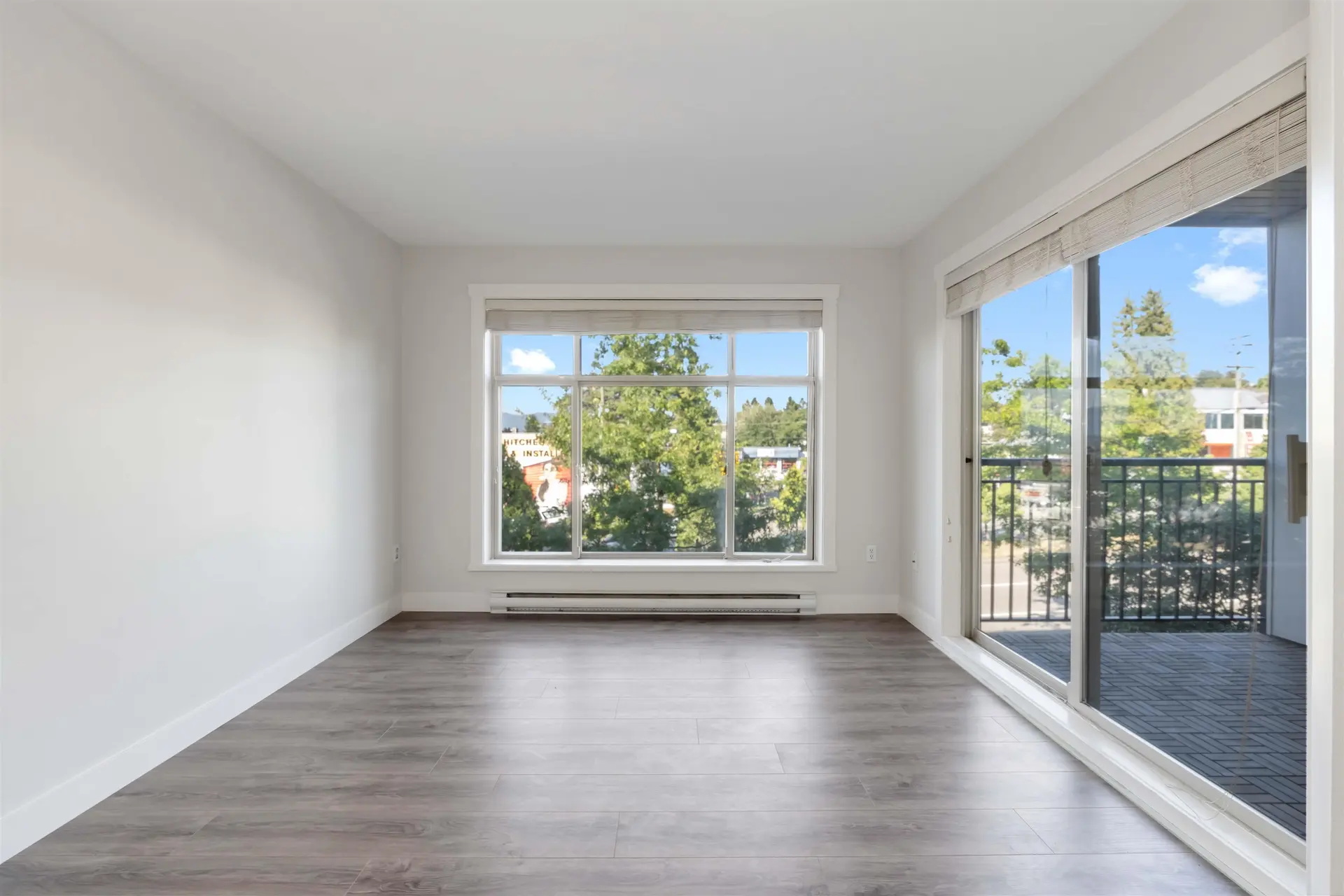 #215 13555 Gateway Drive - Image 3