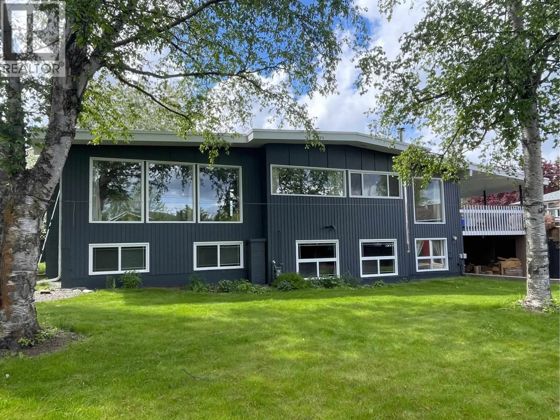 Property at 3650 EIGHTEENTH AVENUE, Smithers, BC