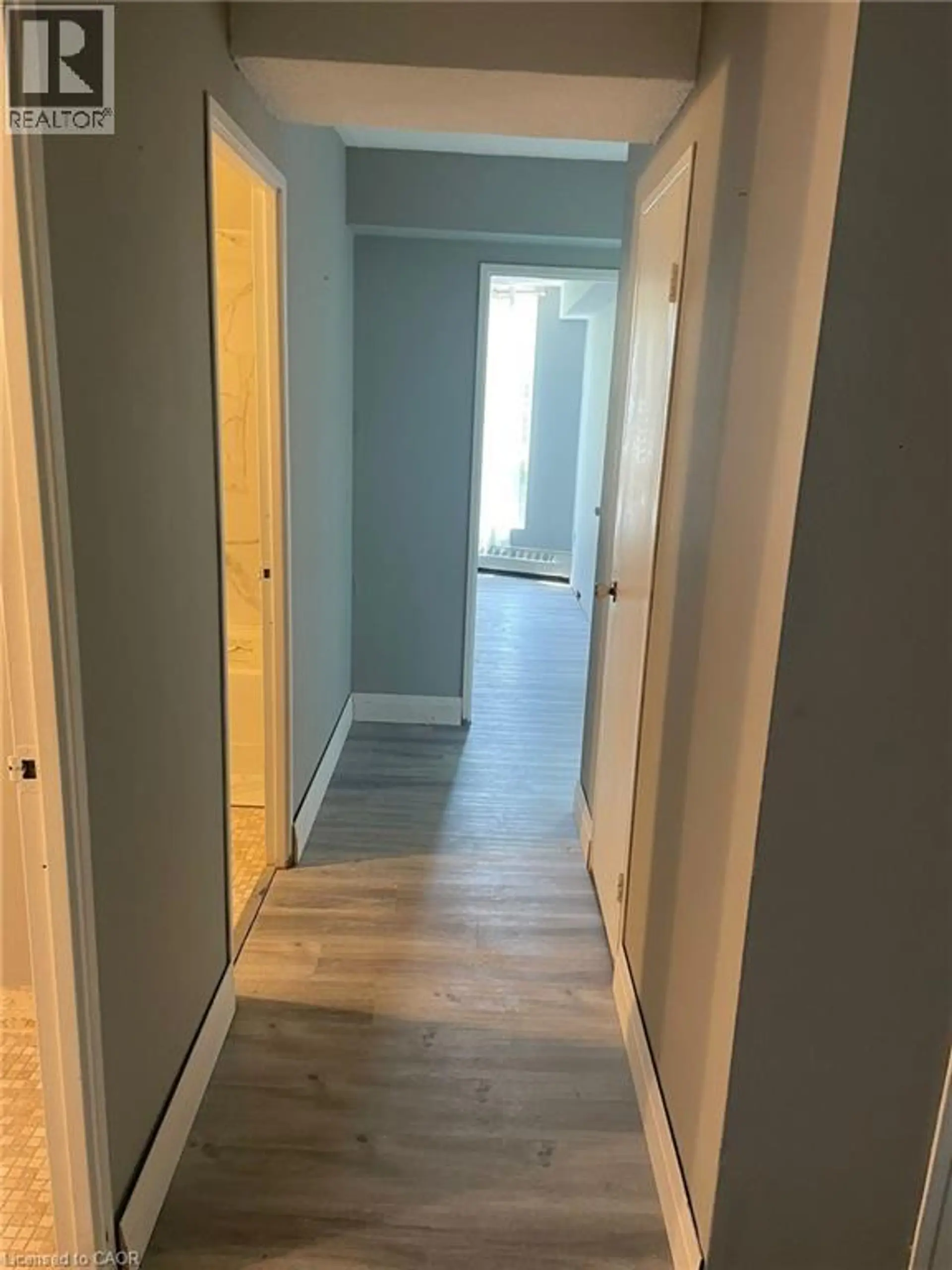 #708 150 CHARLTON Avenue E - Image 7