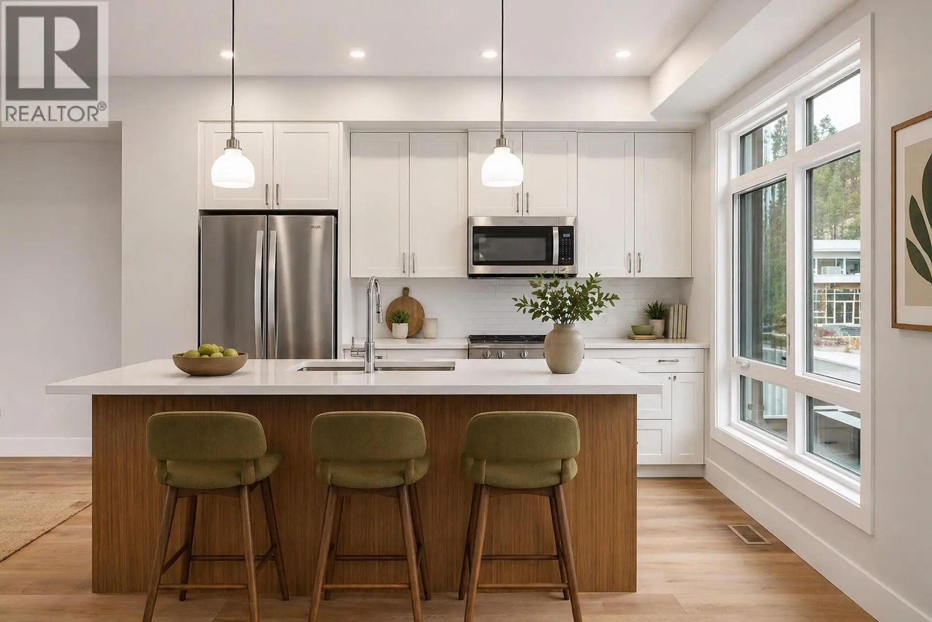 Property at #5 3425 Hilltown Drive, Kelowna, BC